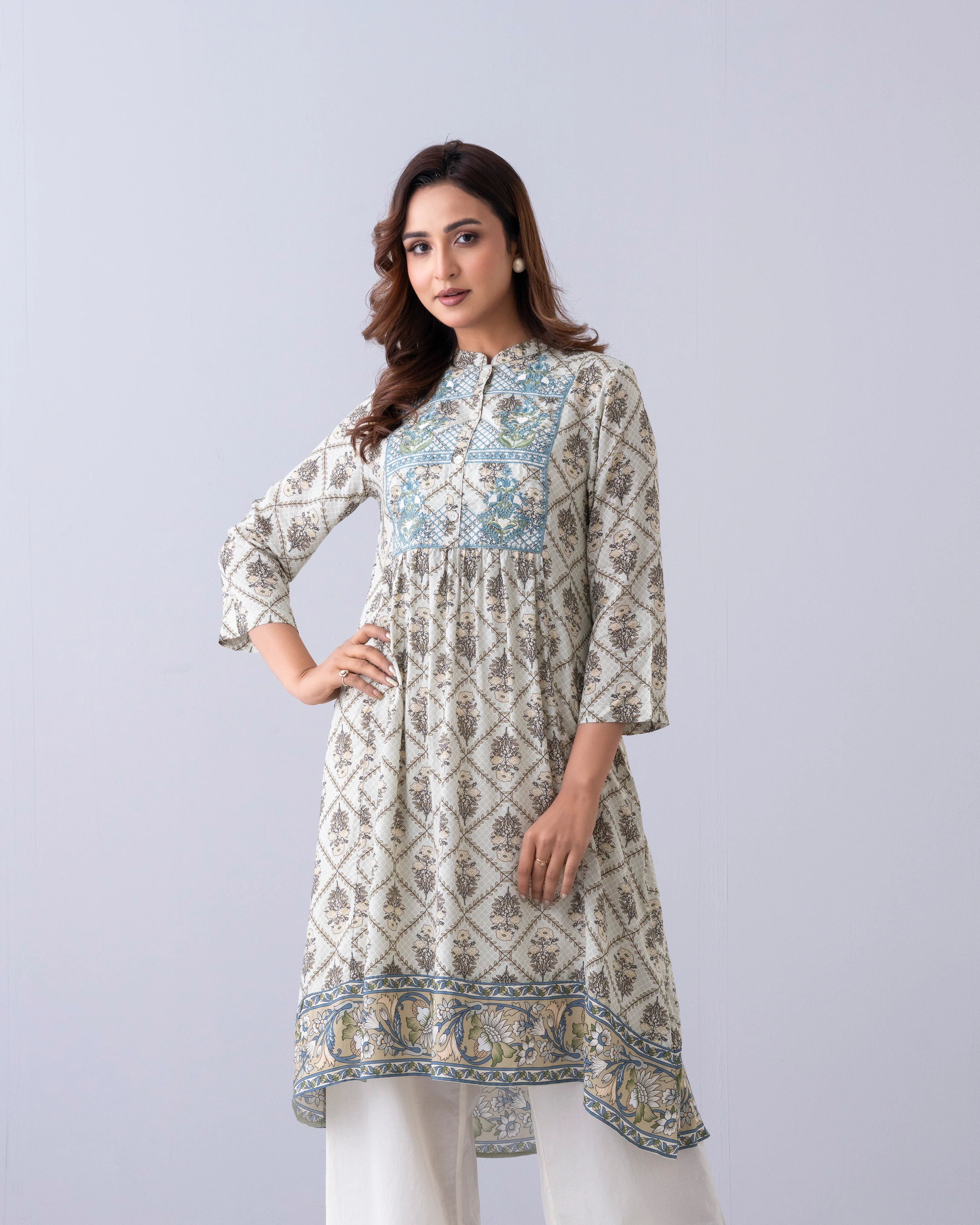 Smart Fit One-Piece Ethnic Kurta - Image 9