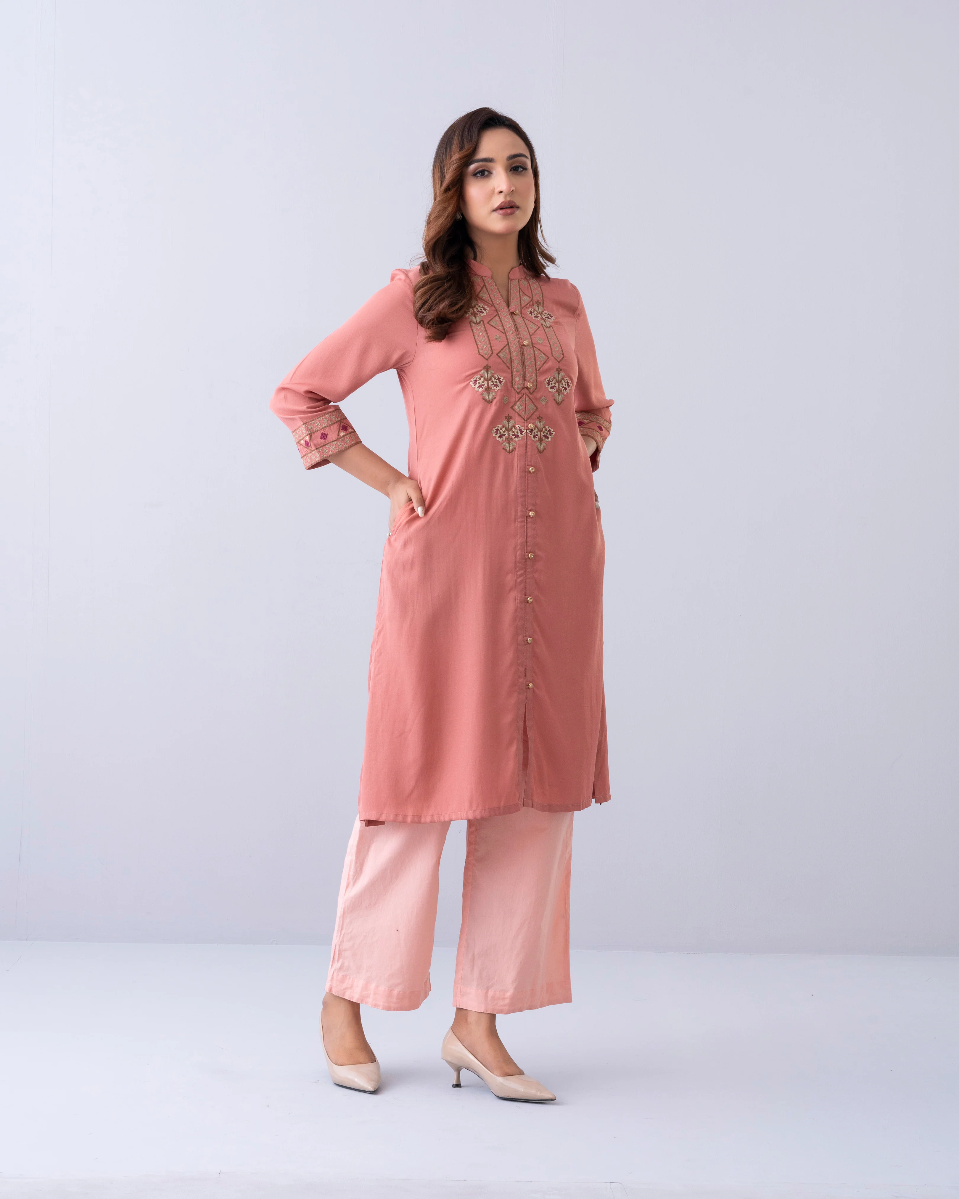Women's Ethnic Kurta - Image 9
