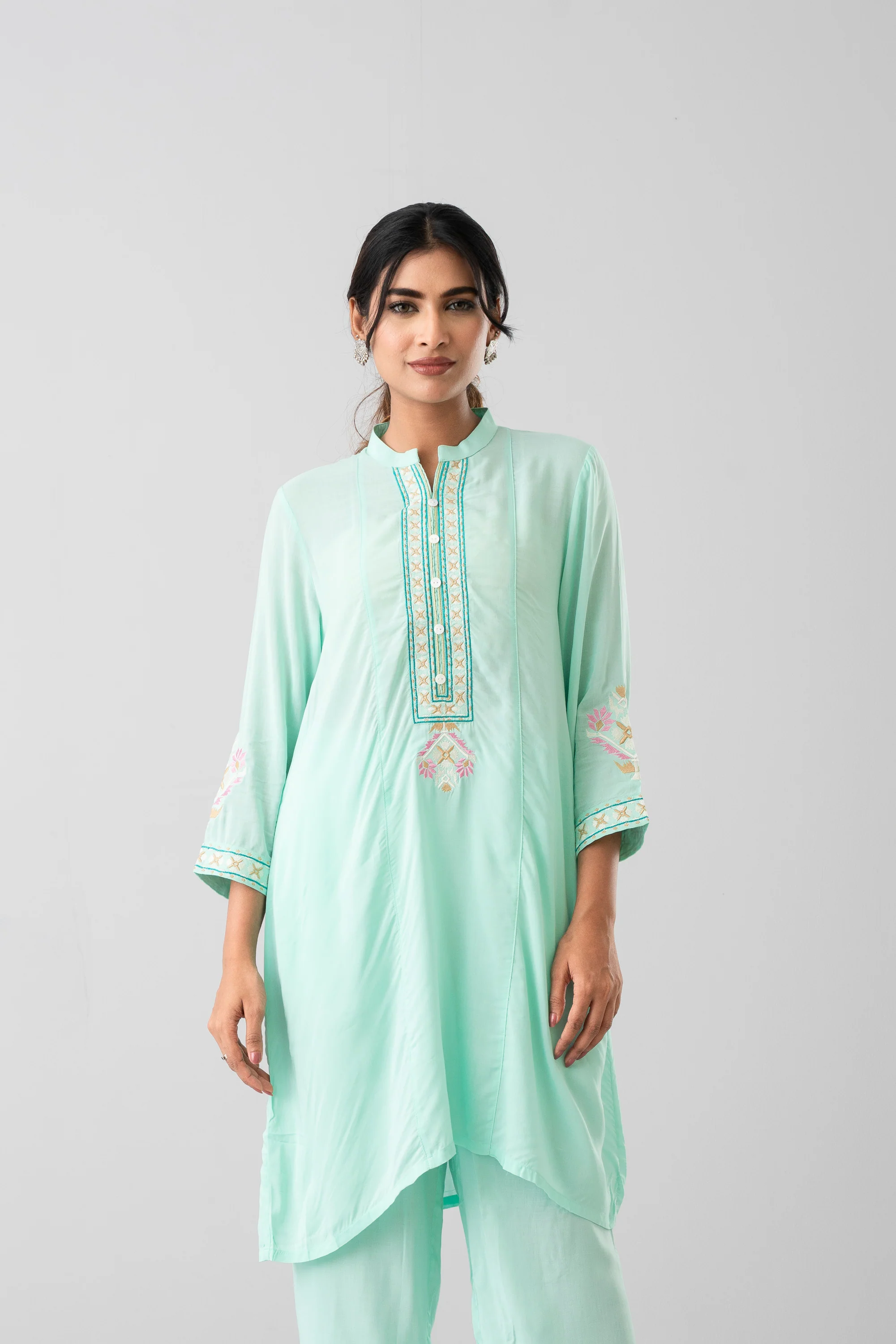 Smart Fit Embroidered Viscose Ethnic Kurti - Image 2