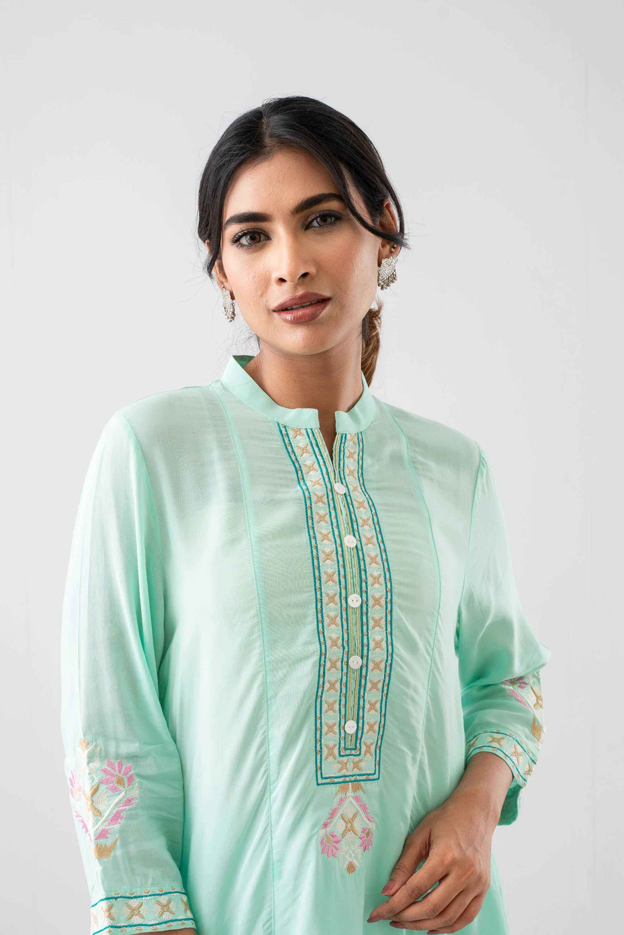 Smart Fit Embroidered Viscose Ethnic Kurti - Image 5