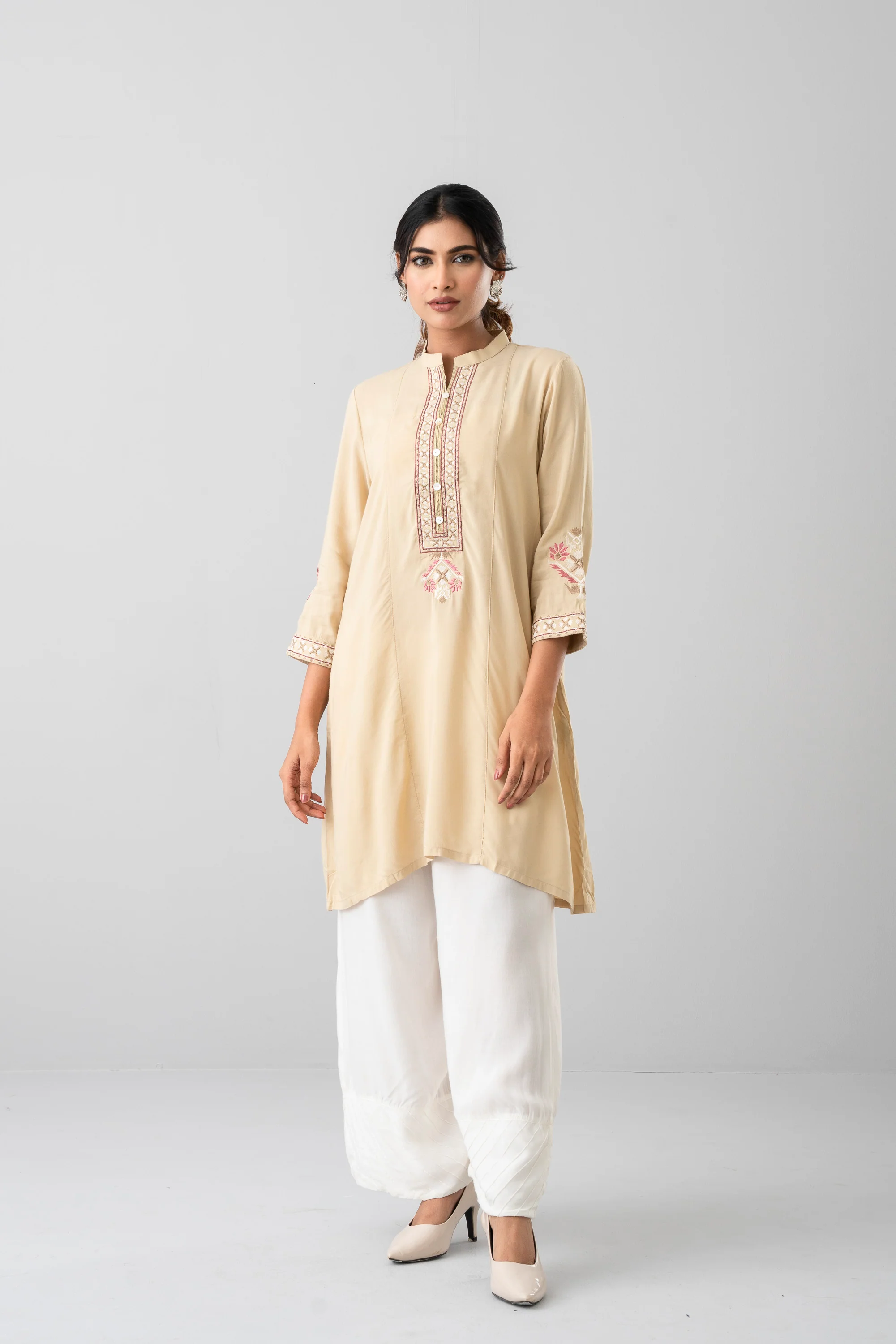 Smart Fit Embroidered Viscose Ethnic Kurti - Image 7