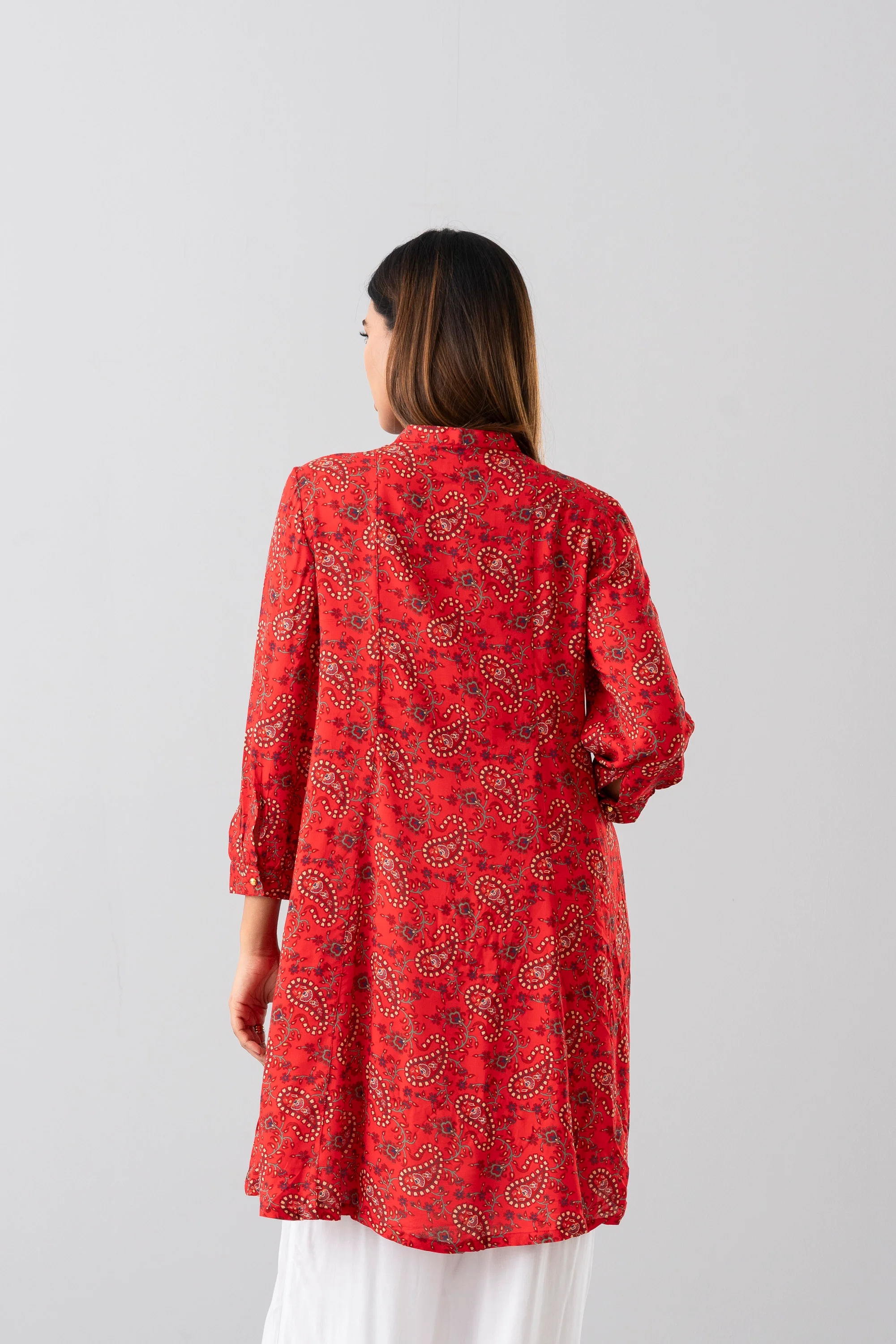 Smart Fit Embroidered Viscose Ethnic Kurti - Image 4