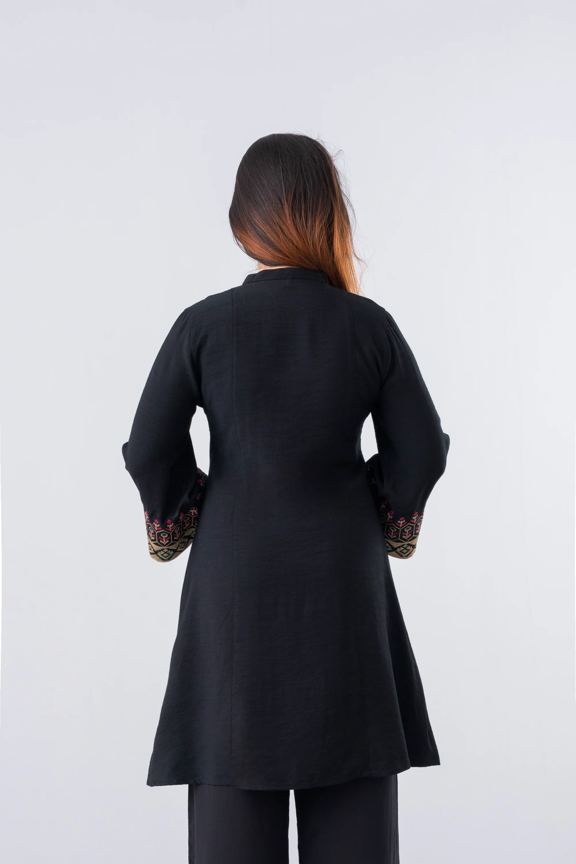 Smart Fit Embroidered Ethnic Kurti - Image 4