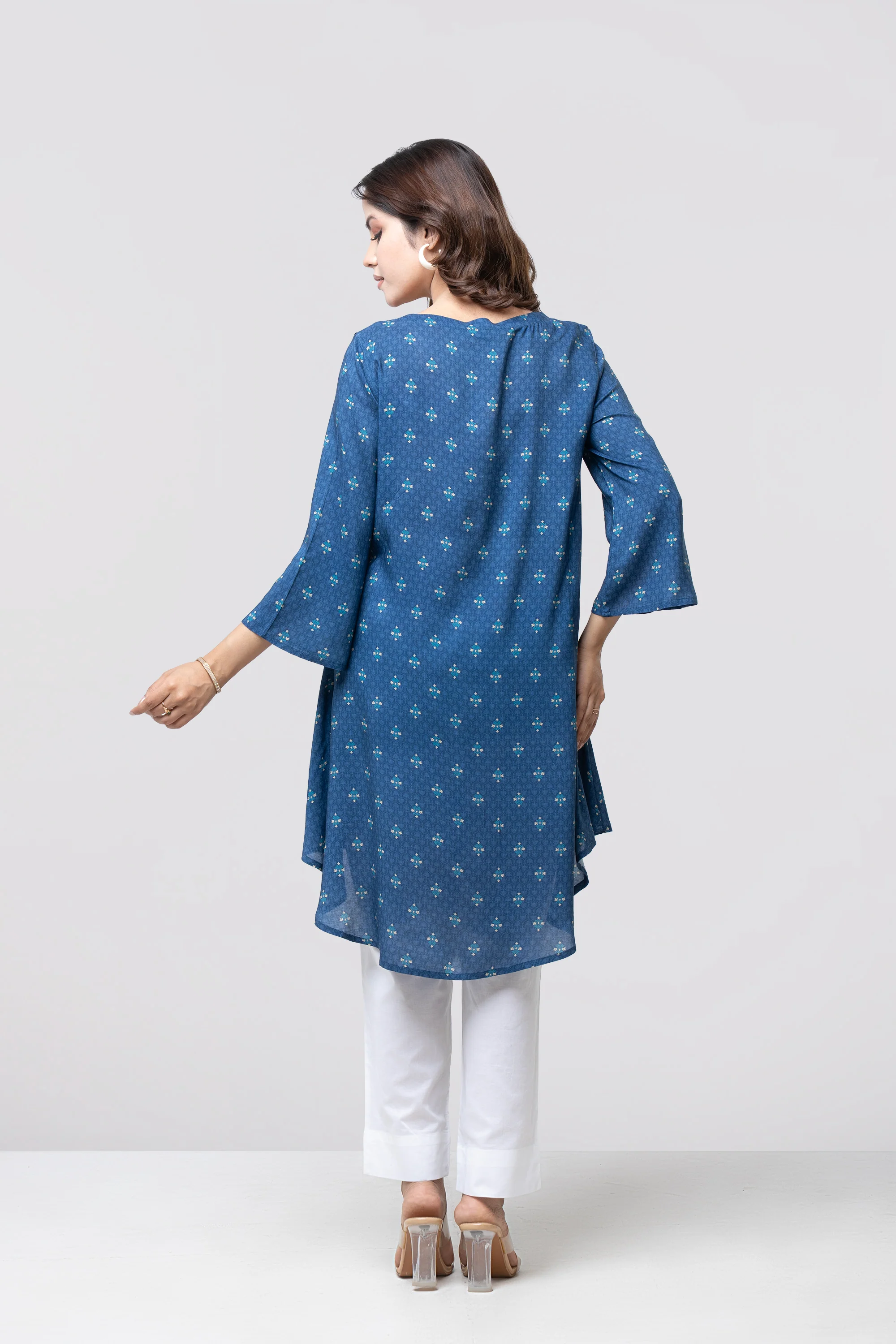Smart Fit Embroidered Viscose Ethnic Kurti - Image 3