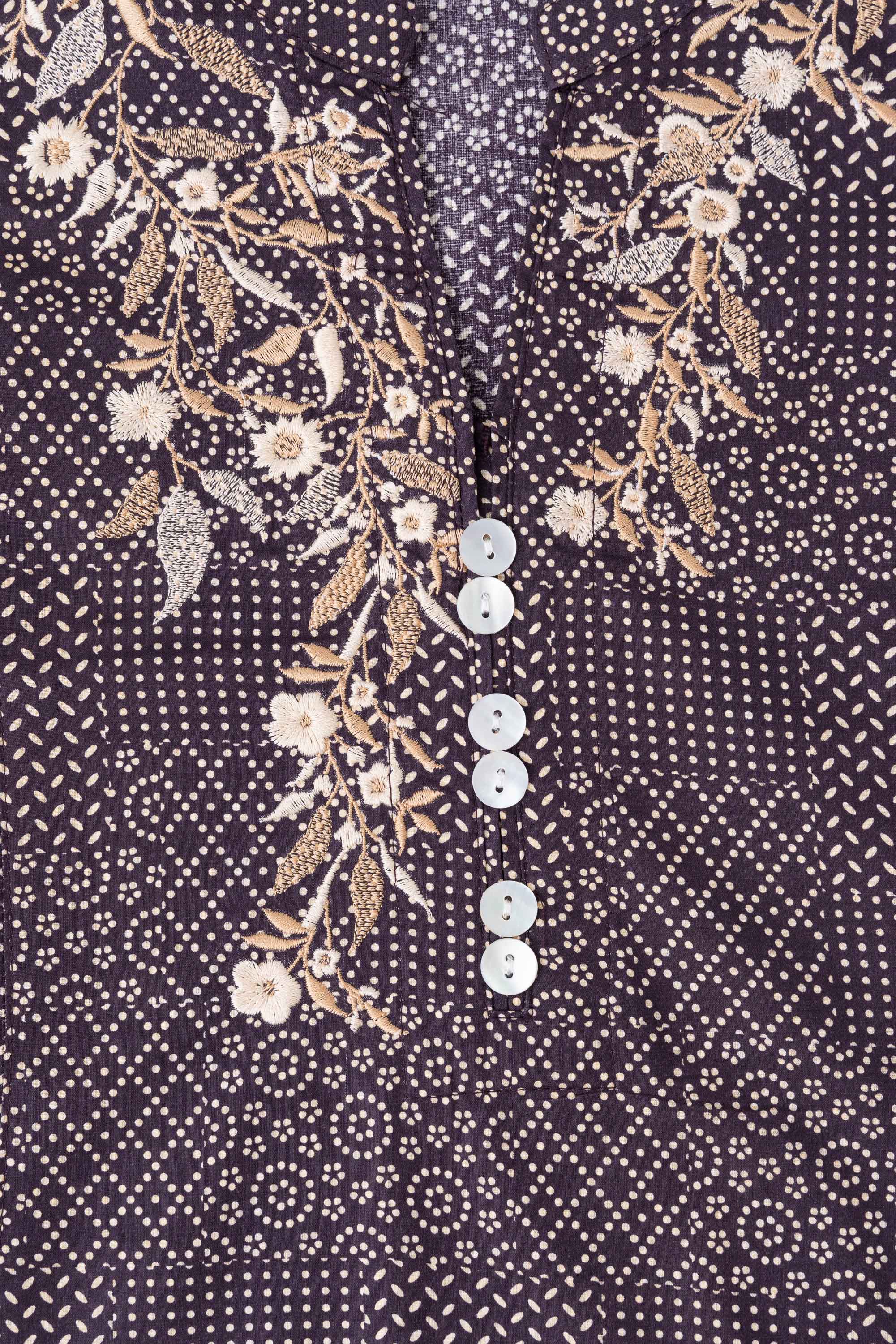 Relaxed Fit Embroidered Ethnic Kurti - Image 12