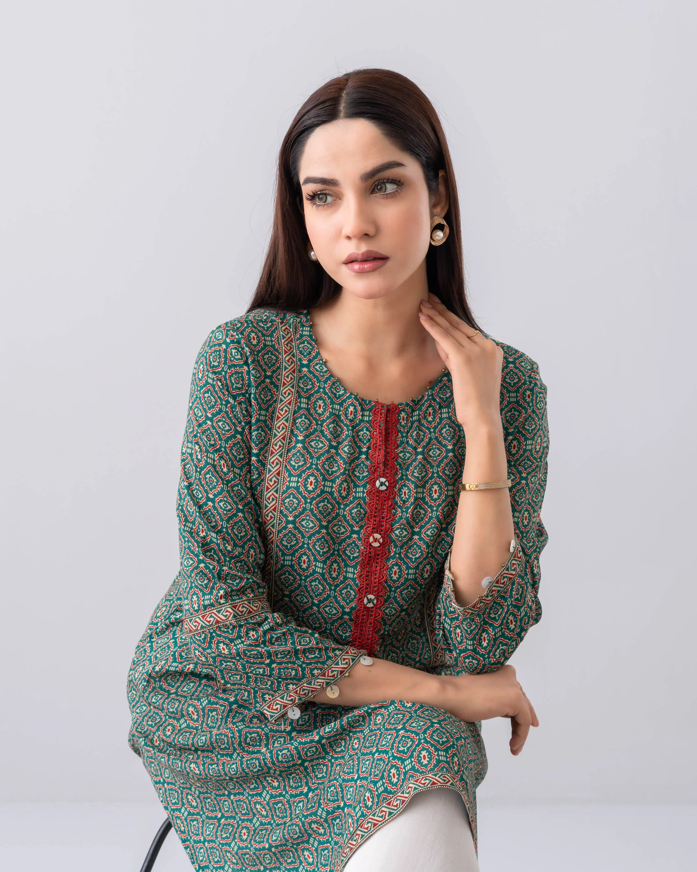 Relaxed Fit All-Over Printed Ethnic Kurti - Image 14