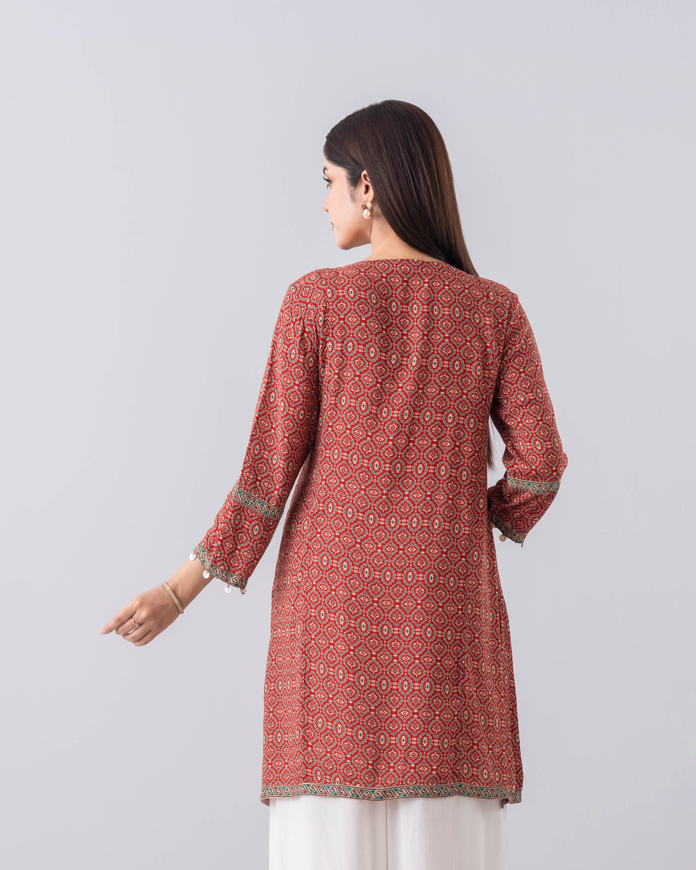 Relaxed Fit All-Over Printed Ethnic Kurti - Image 4