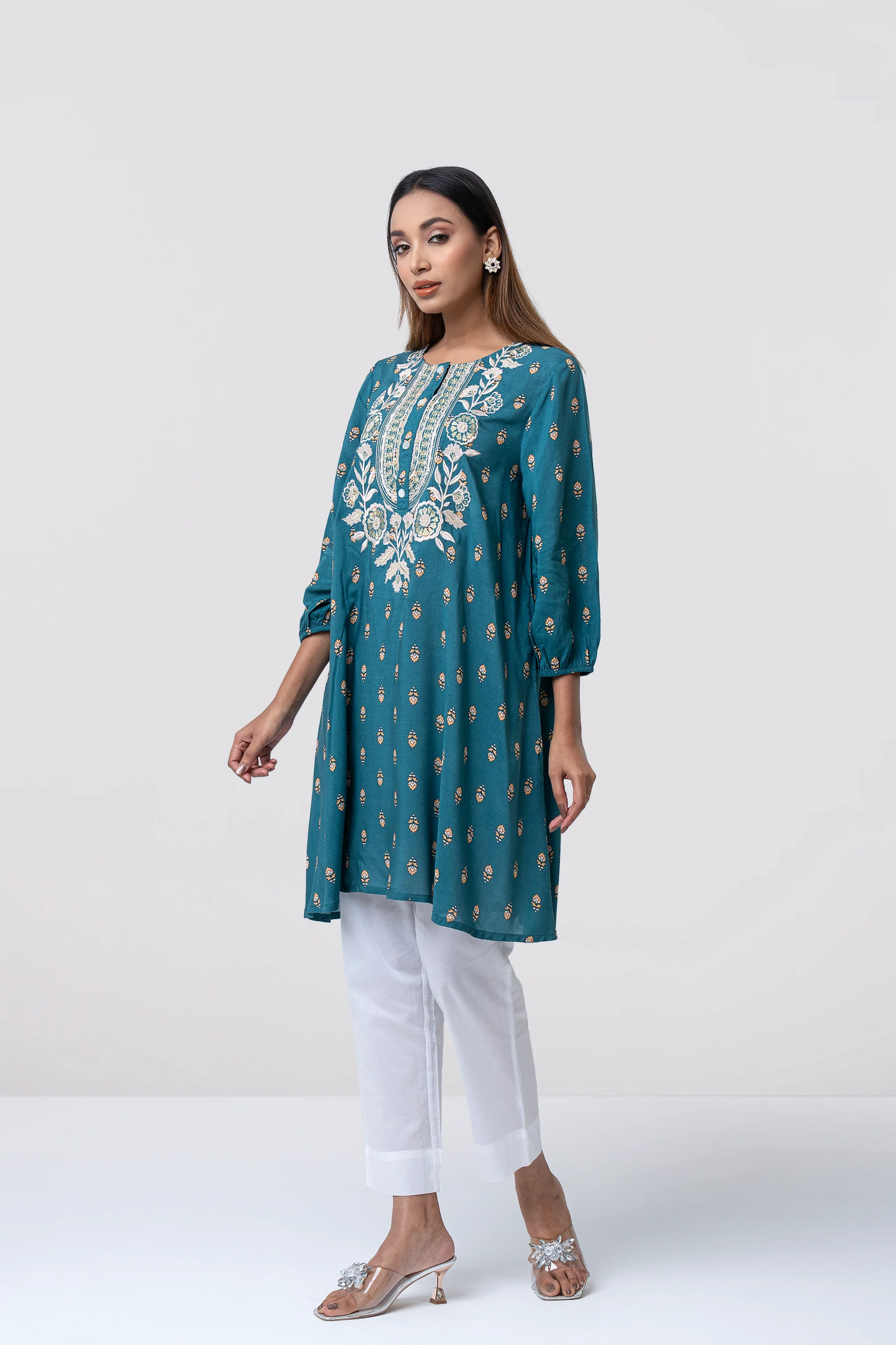 Smart Fit Embroidered Viscose Ethnic Kurti - Image 10