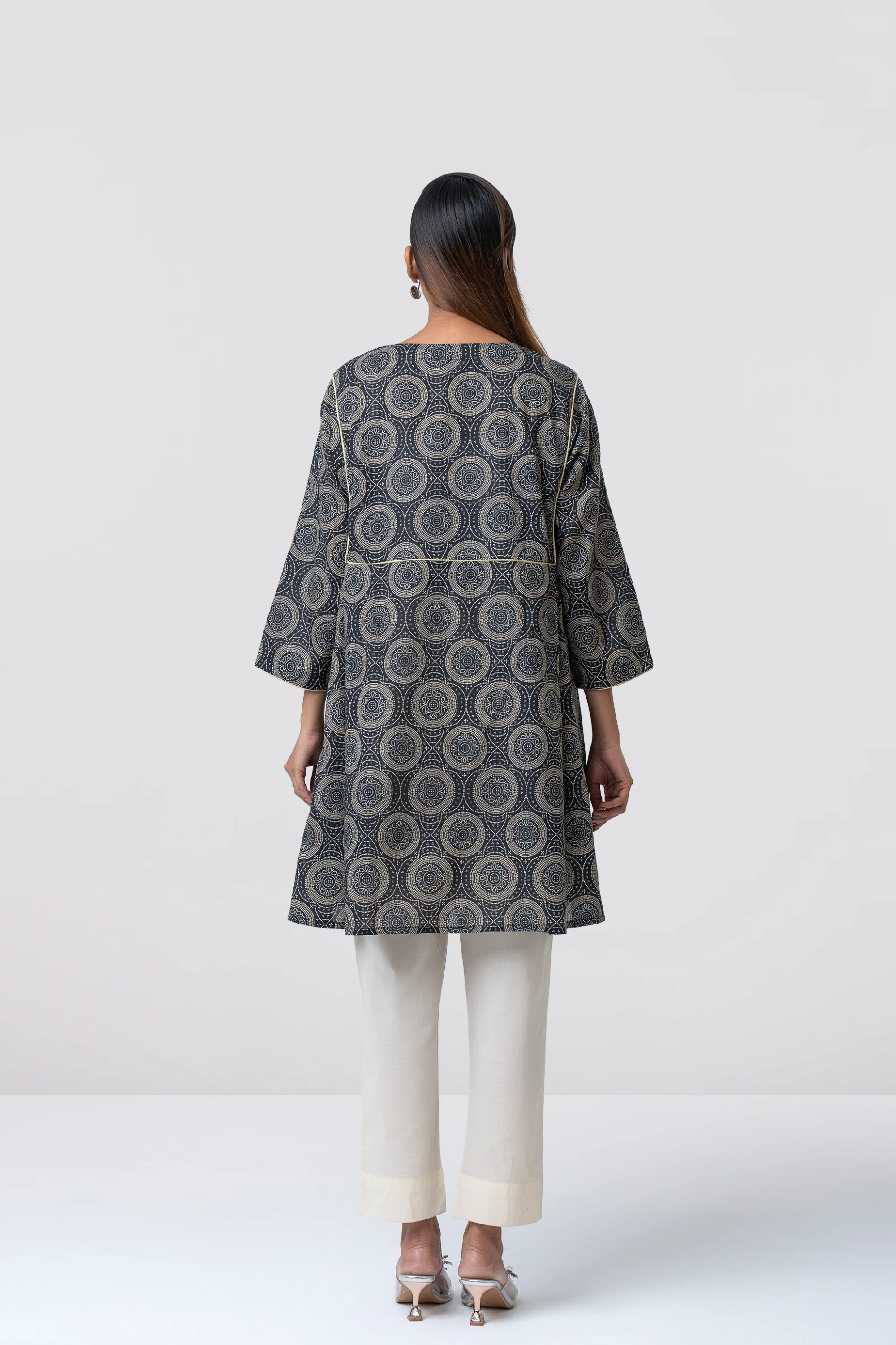 Relaxed Fit Printed Ethnic Kurti - Image 5
