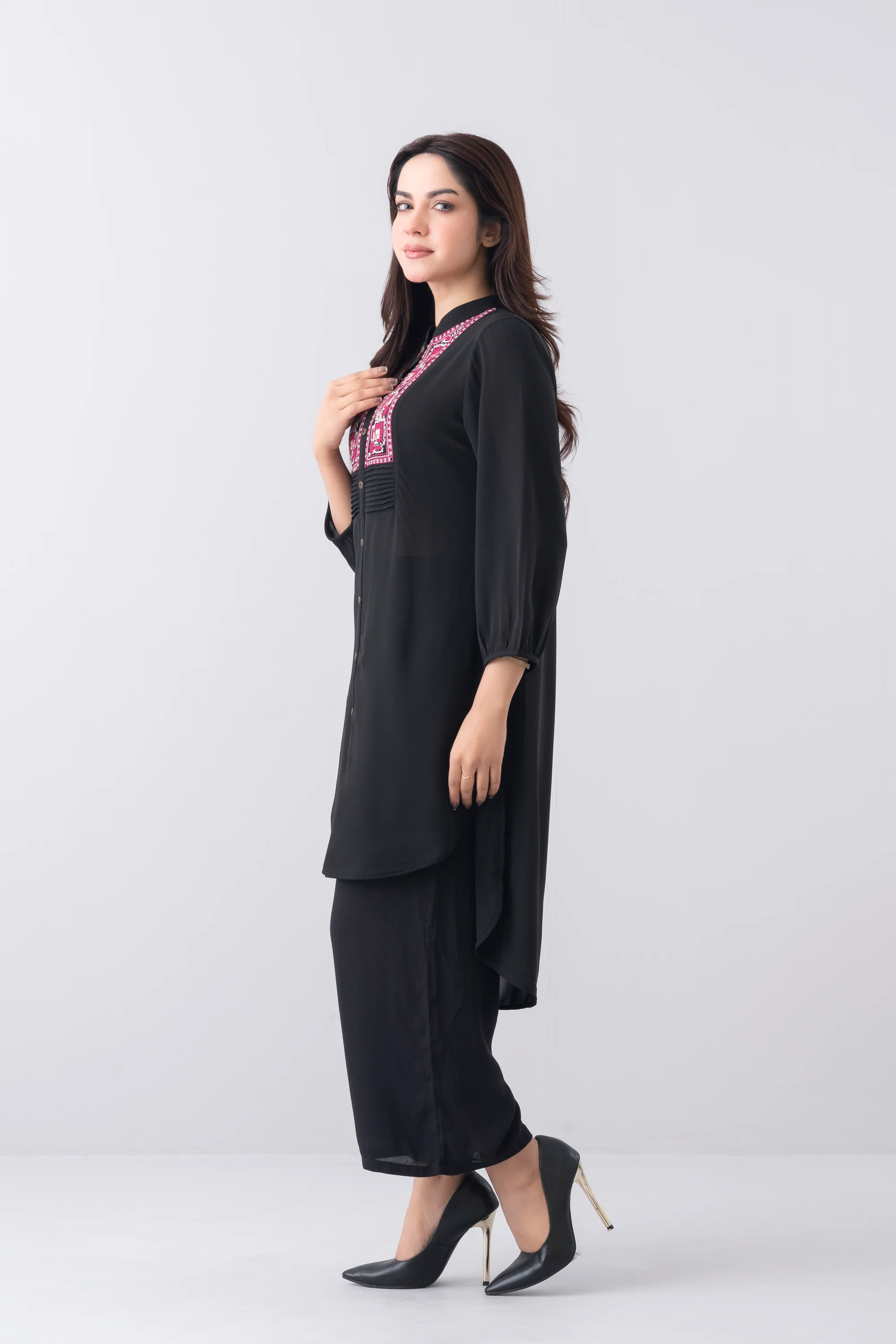 Smart Fit Embroidered Ethnic Kurti - Image 3