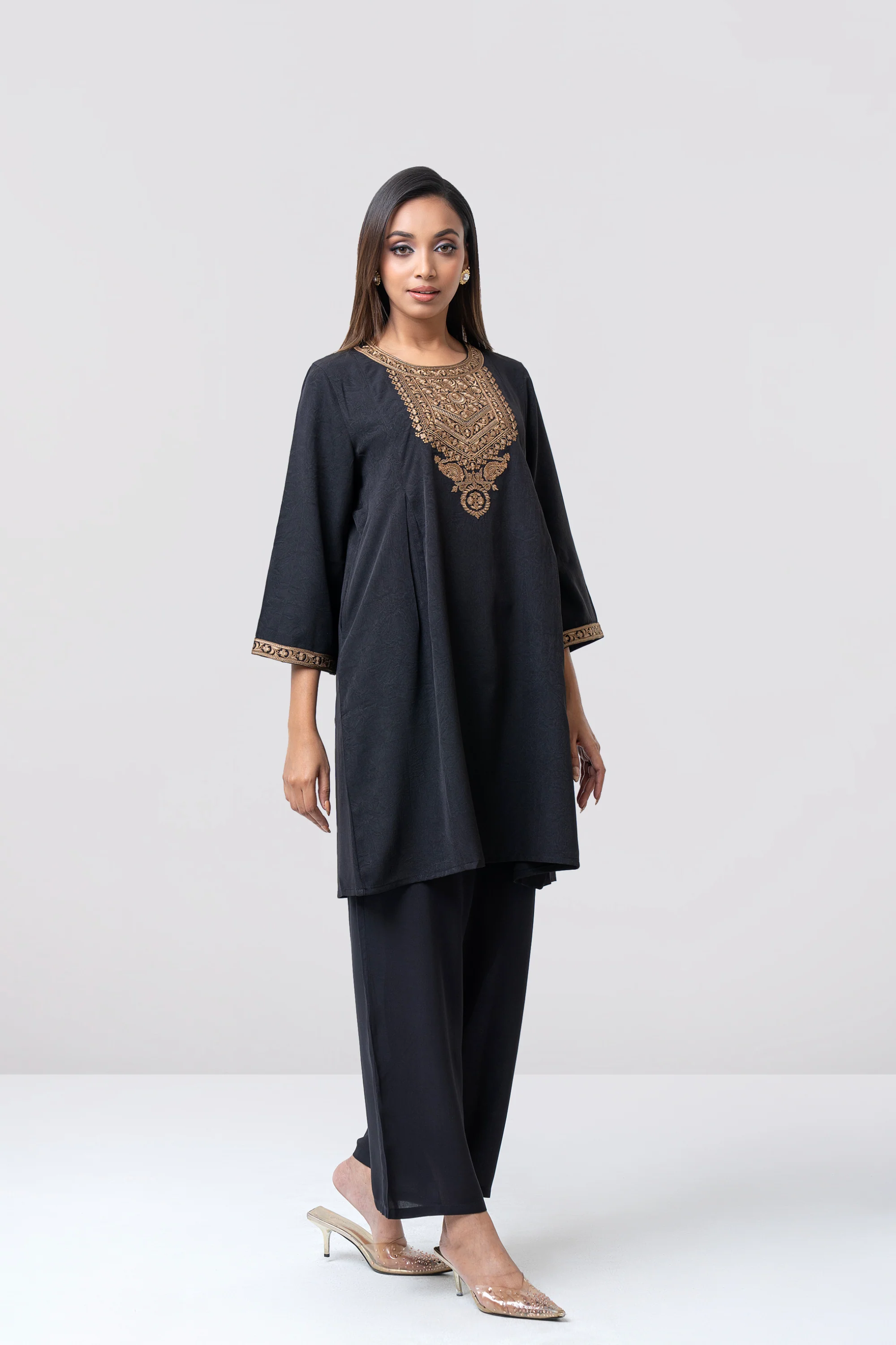 Smart Fit Embroidered Ethnic Kurti