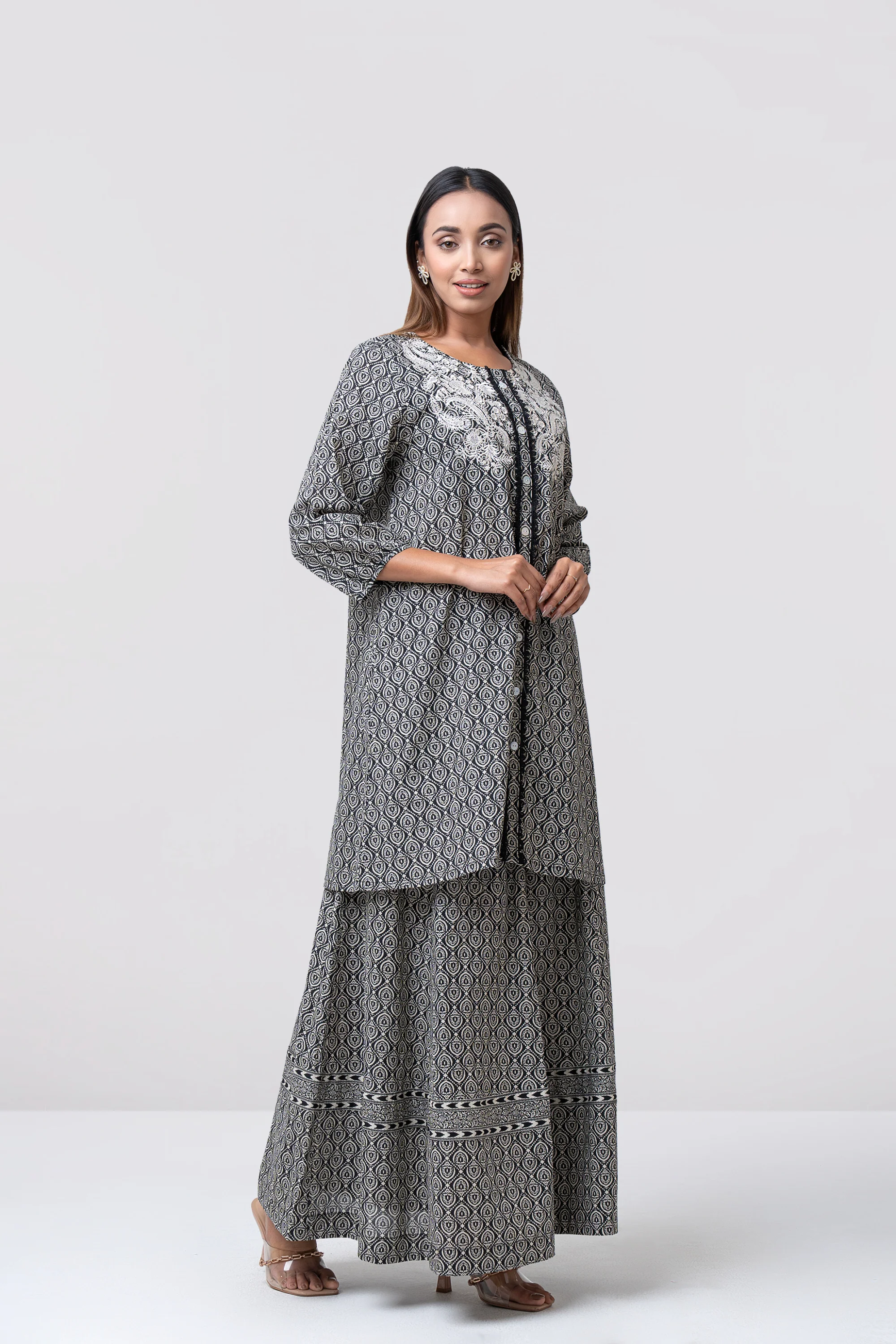 Smart Fit Allover Printed Ethnic Kurti - Image 3