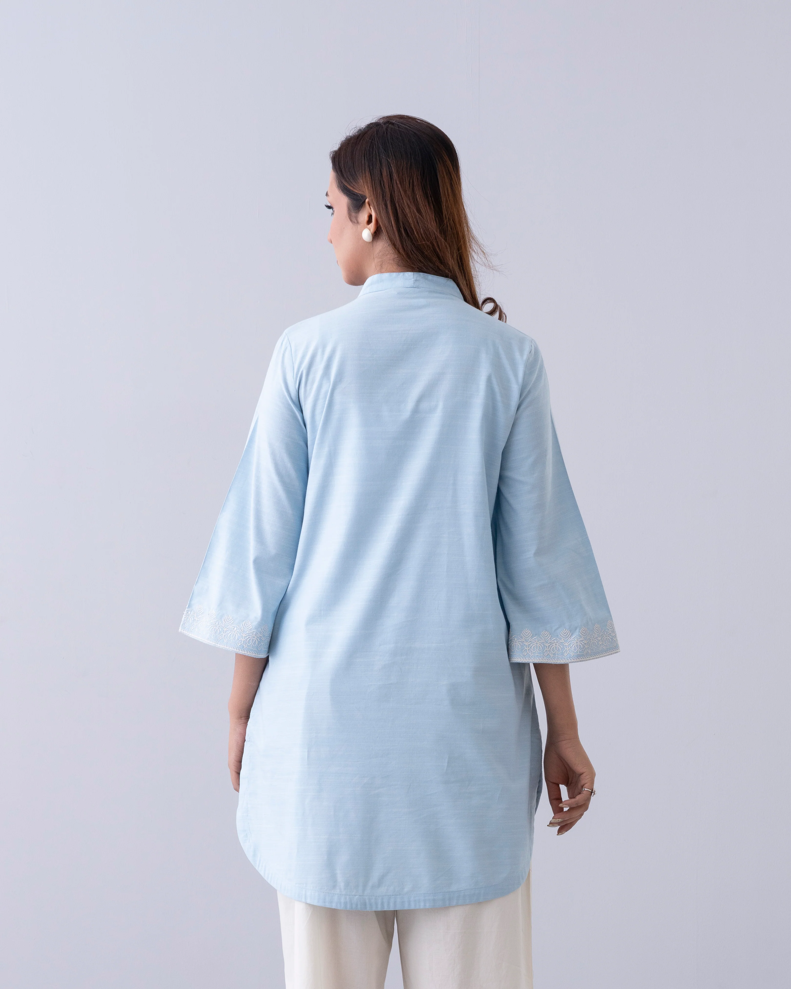 Relaxed Fit Embroidered Ethnic Kurti - Image 14