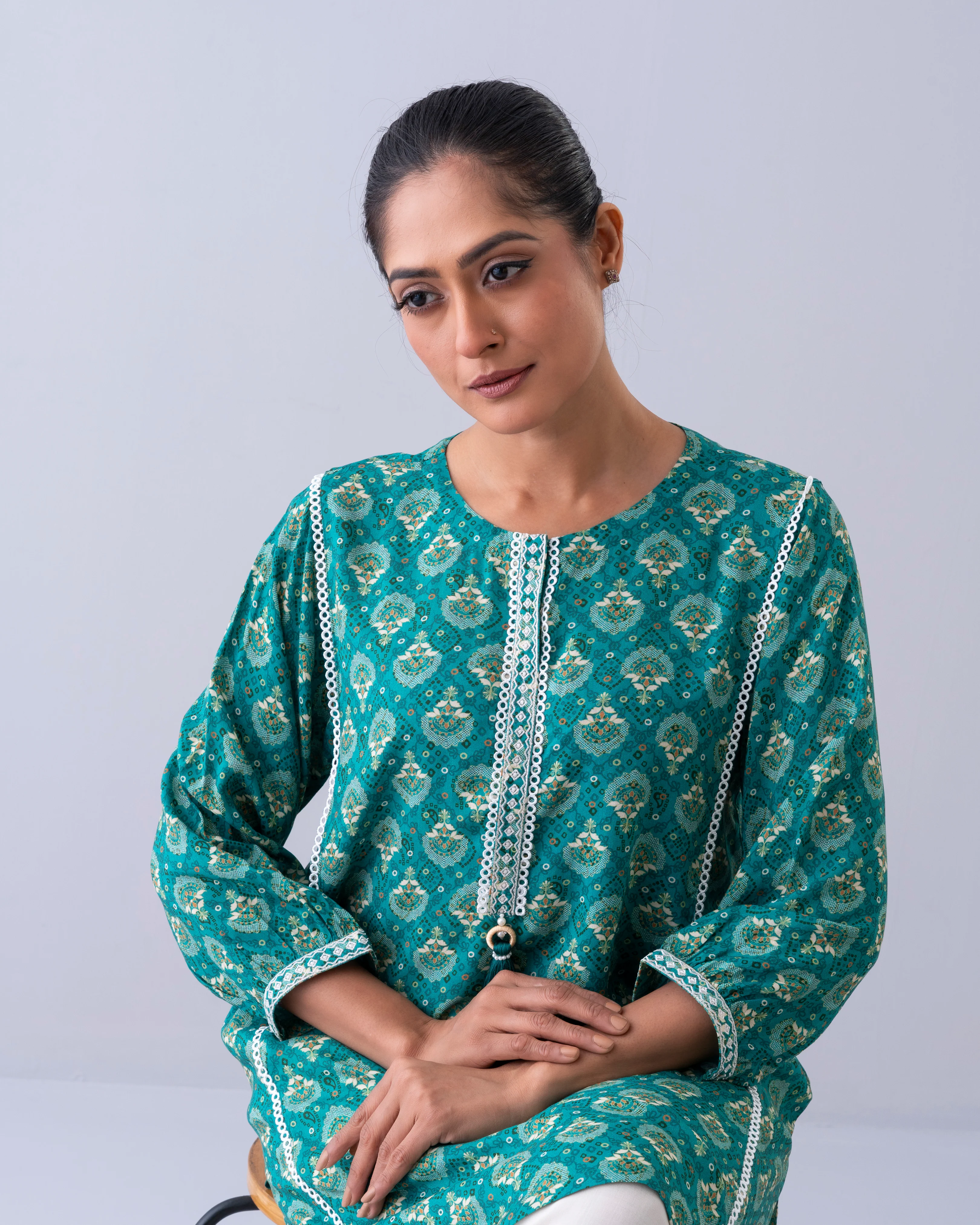 Relaxed Fit Printed Ethnic Kurti - Image 14