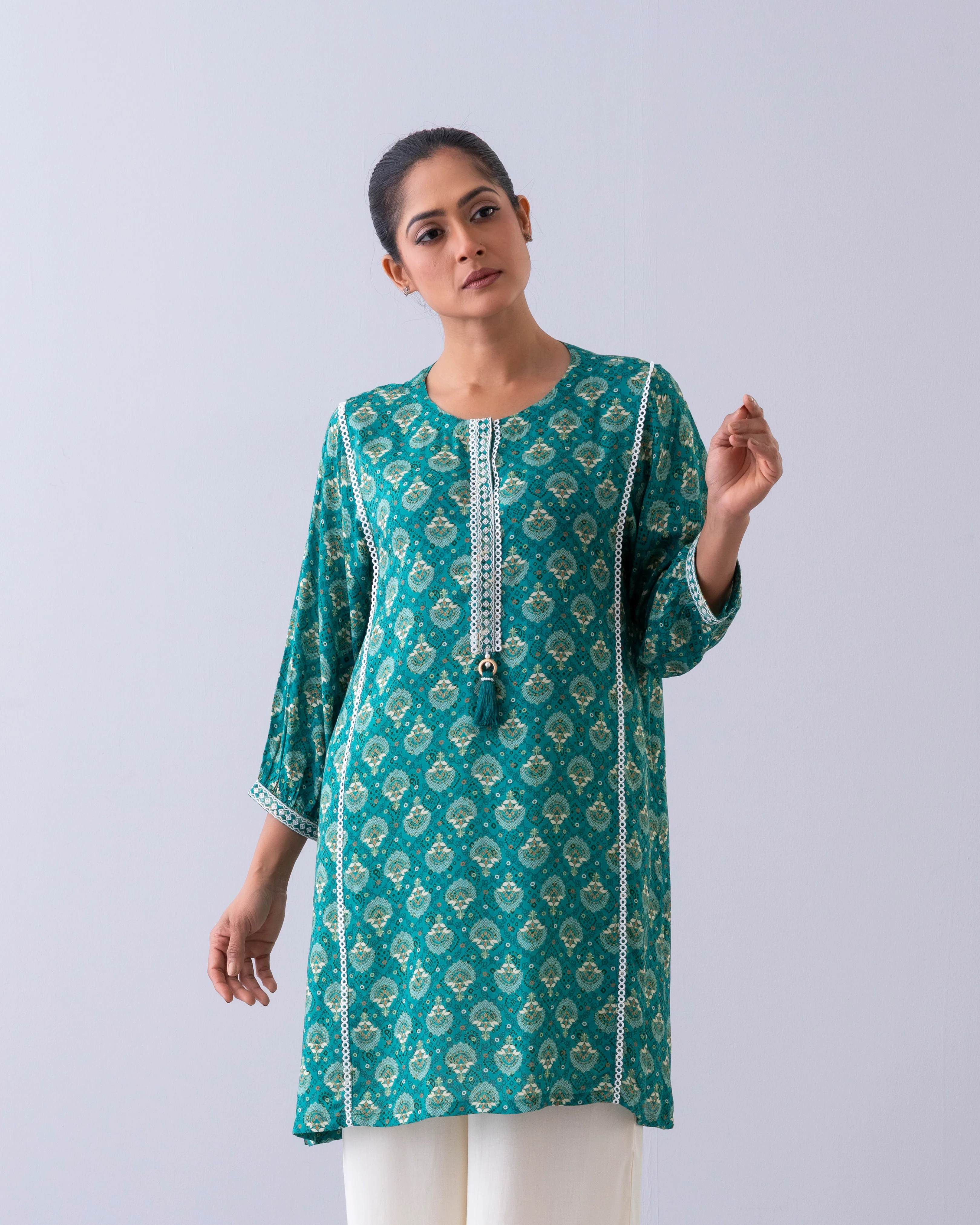 Relaxed Fit Printed Ethnic Kurti - Image 9