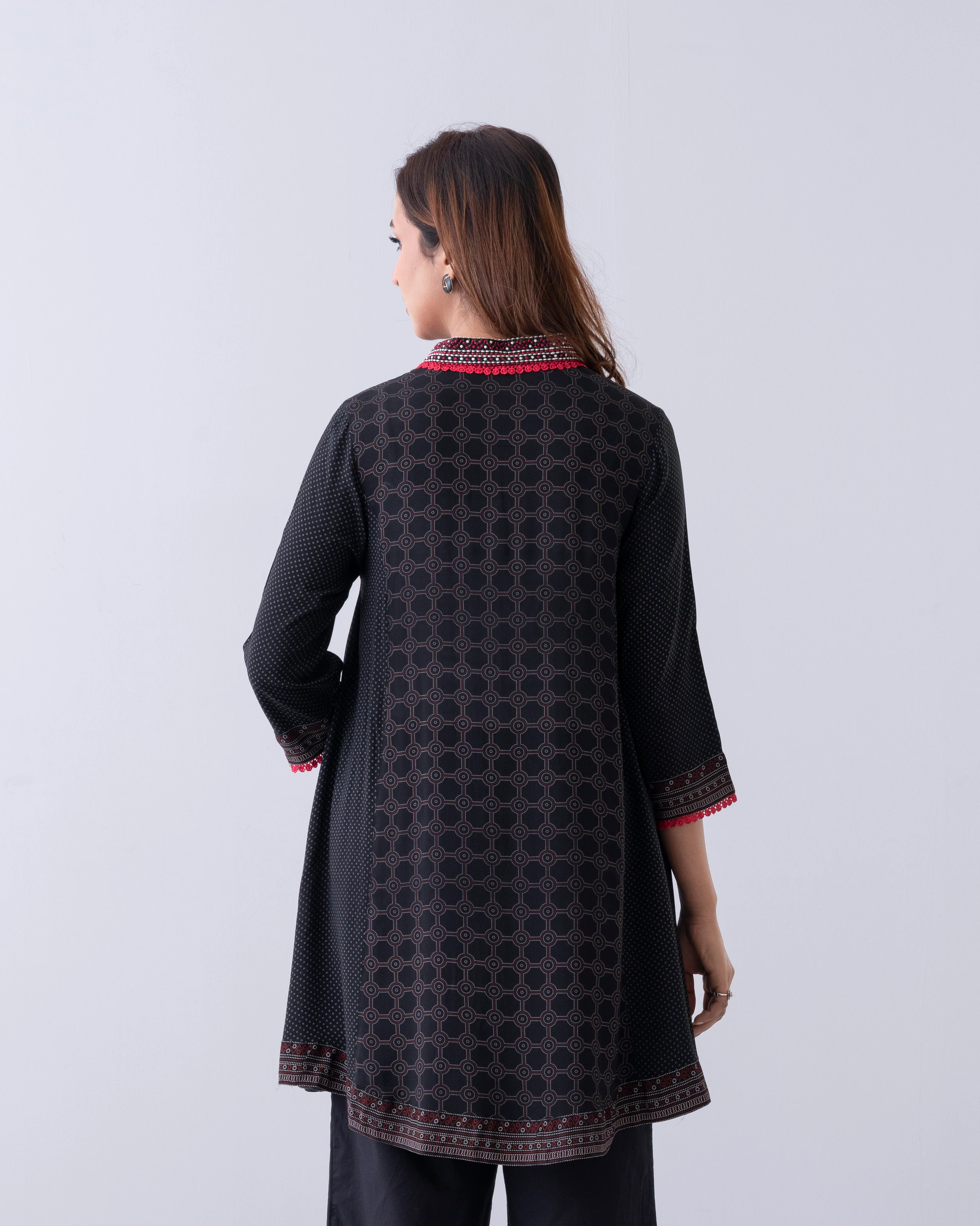 Relaxed Fit Printed Ethnic Kurti - Image 4