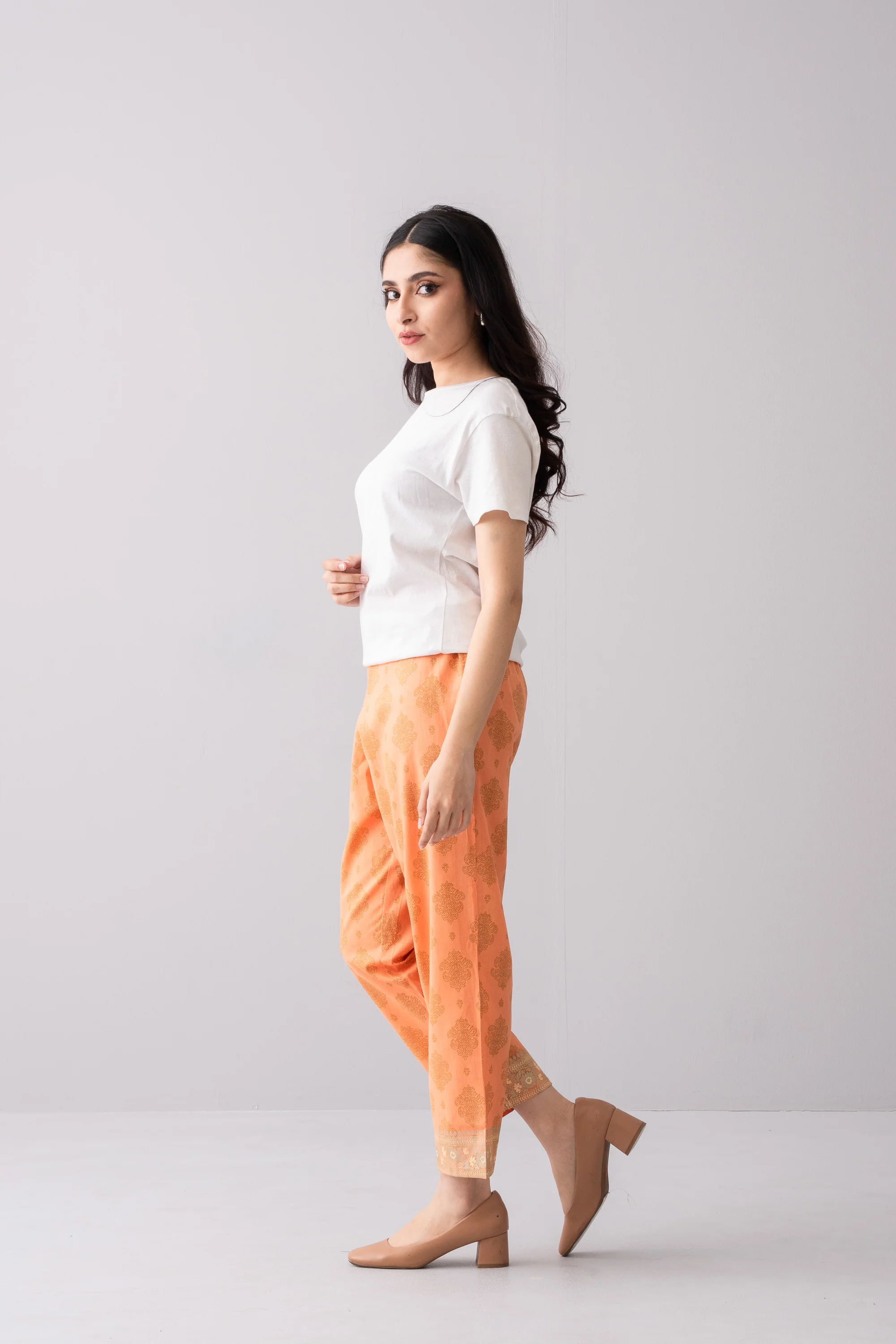 Smart Fit Reactive Printed Ethnic Pants - Image 10