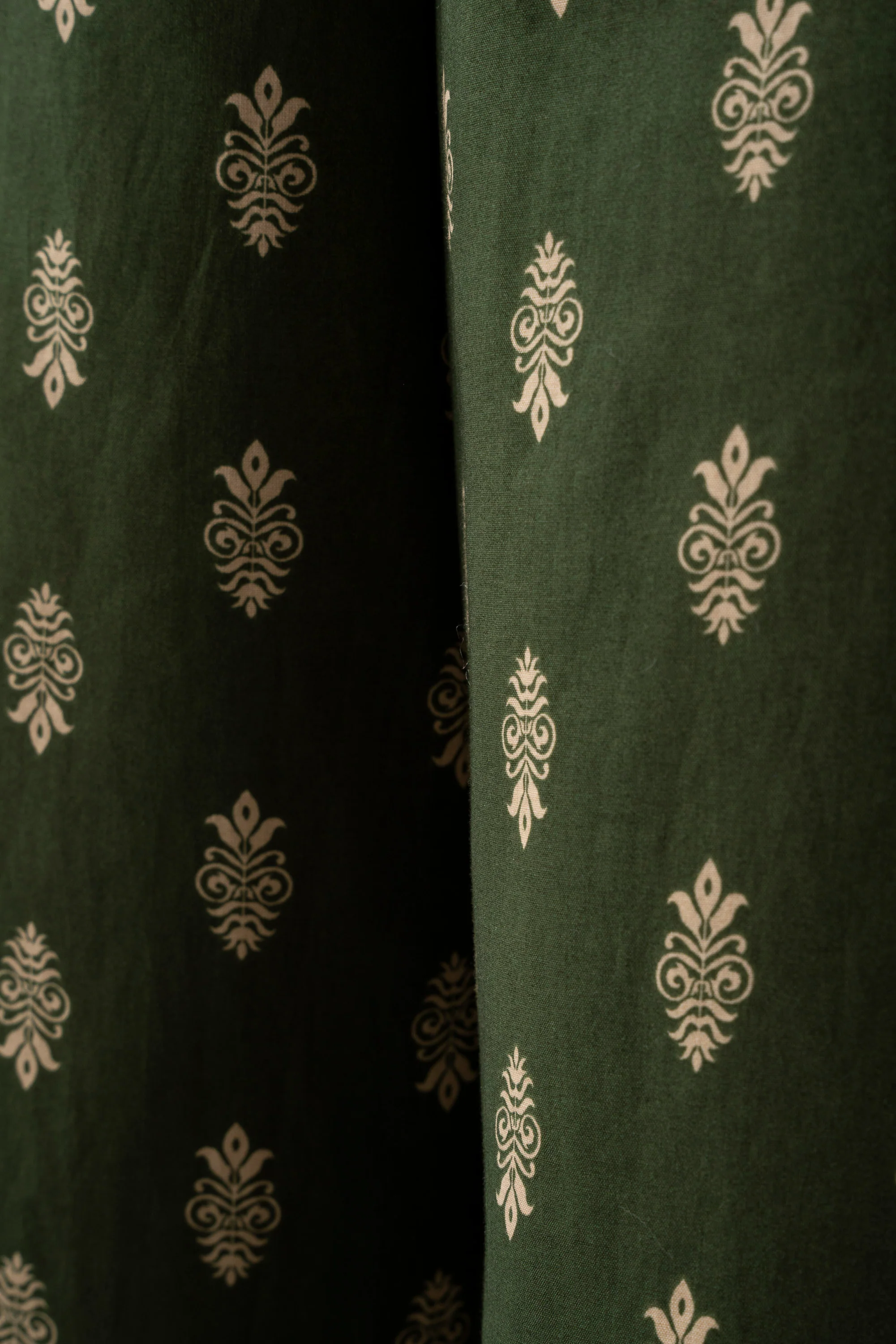 Relaxed Fit Ethnic Pants - Image 11