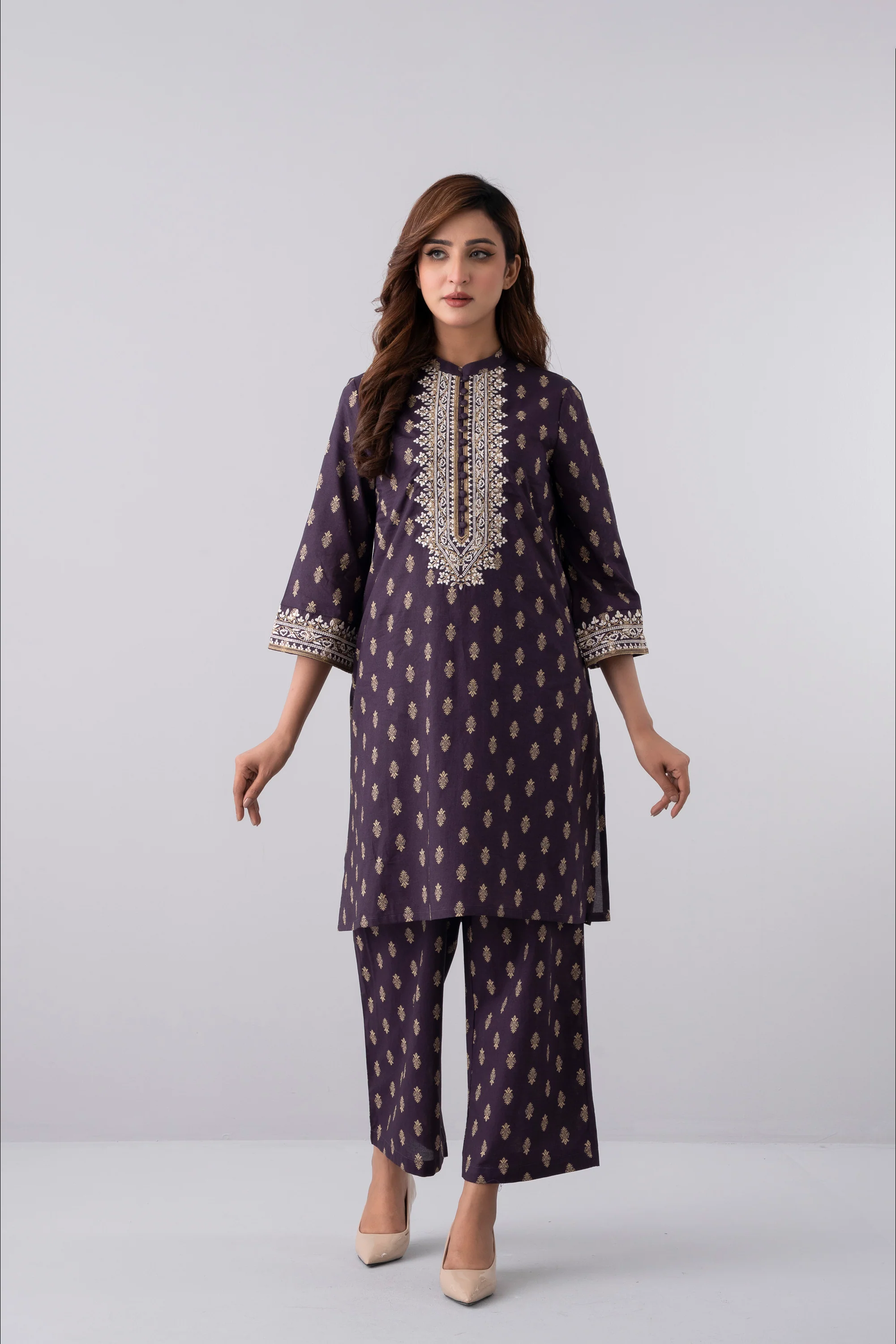 Relaxed Fit Ethnic Pants - Image 2