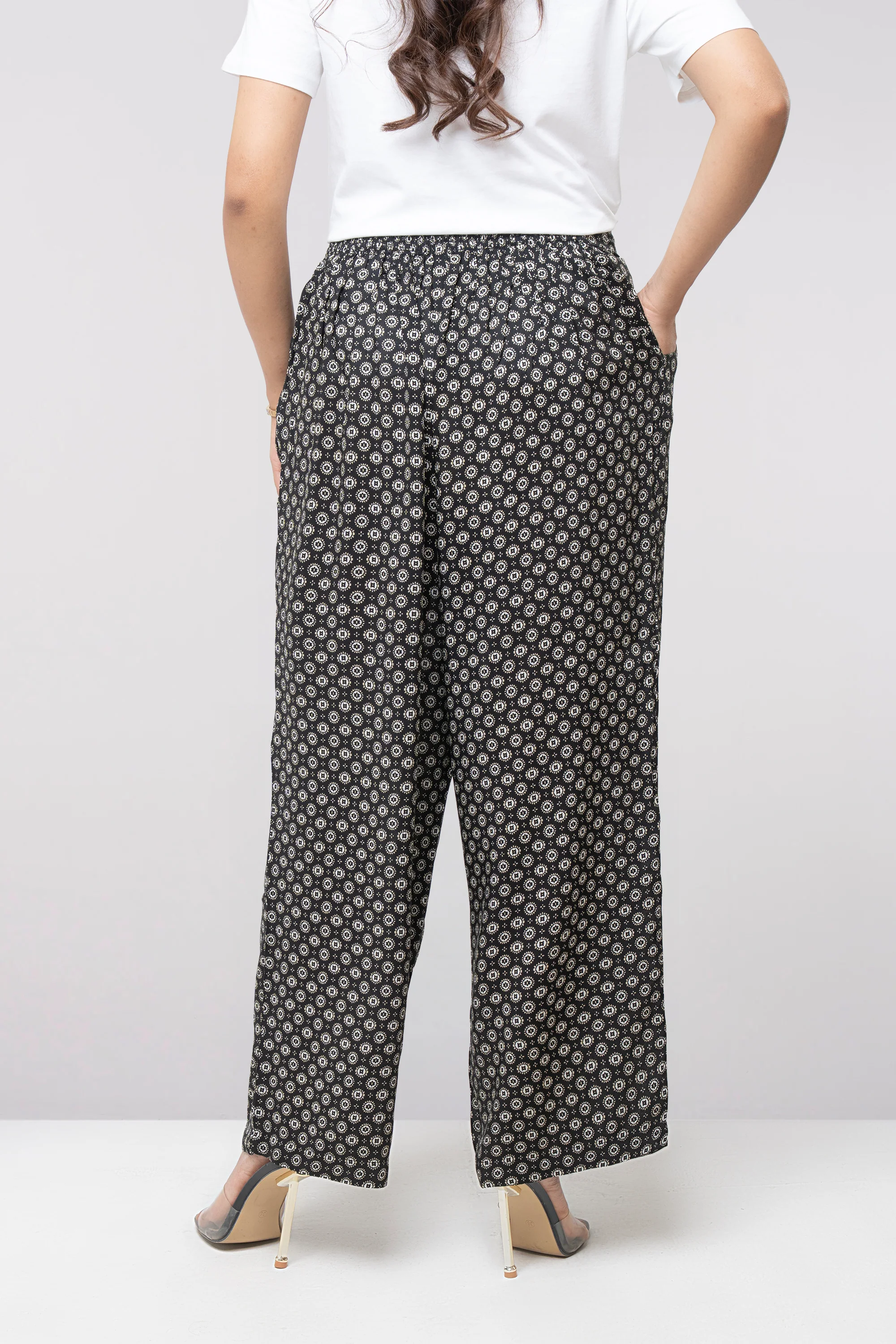Relaxed Fit Printed Ethnic Pants - Image 4