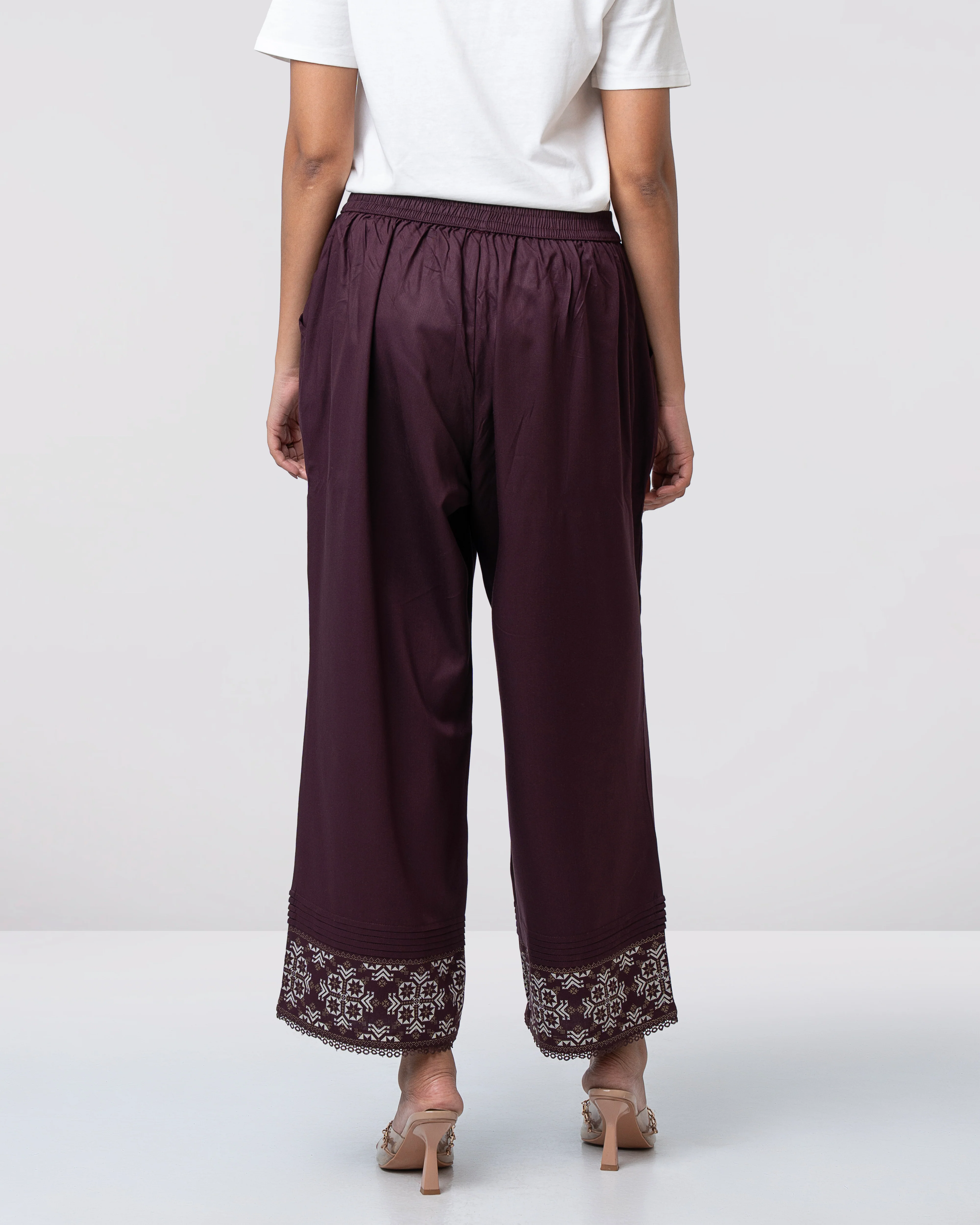 Relaxed Fit Ethnic Pants - Image 4