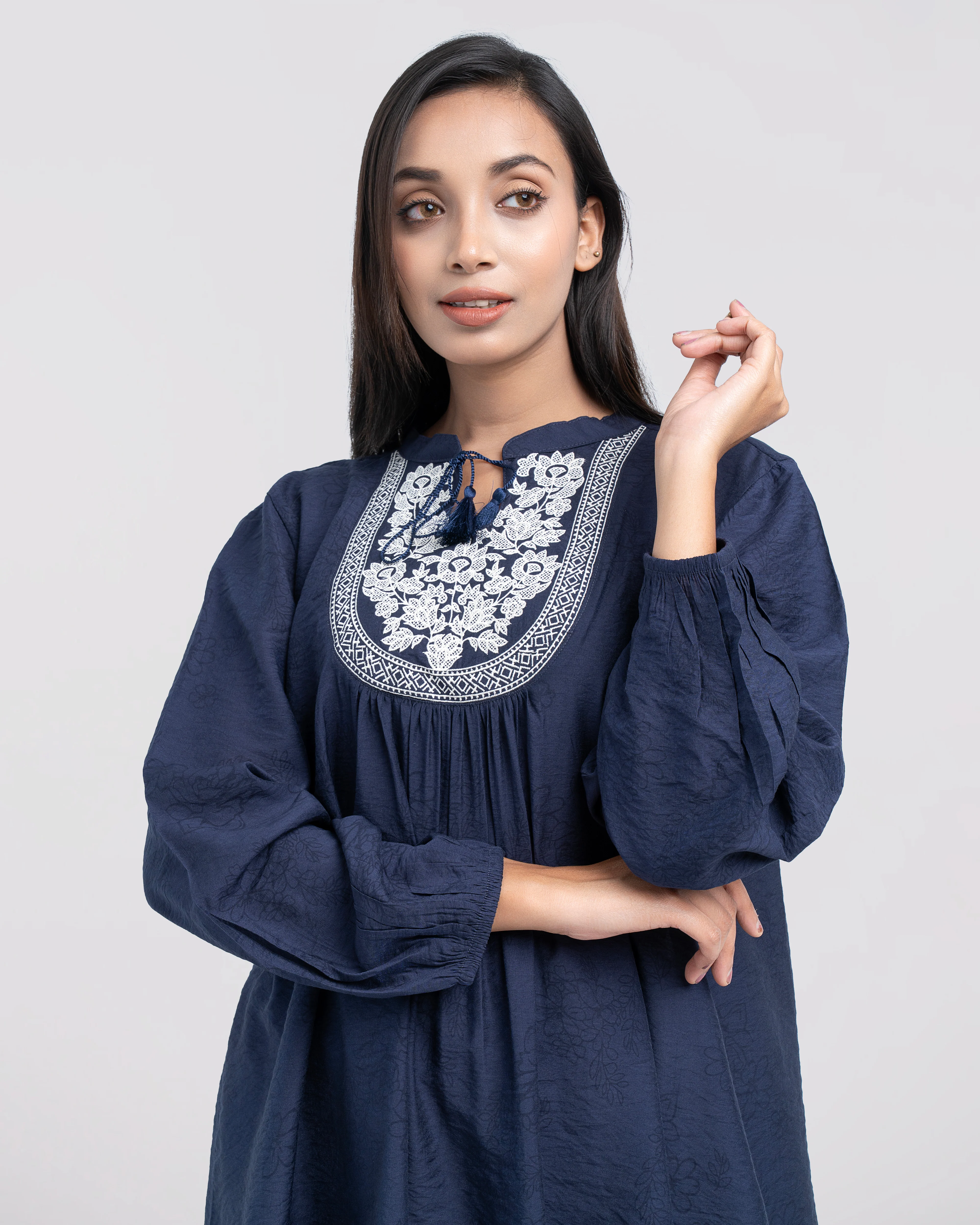 Women's Fashion Top - Image 2