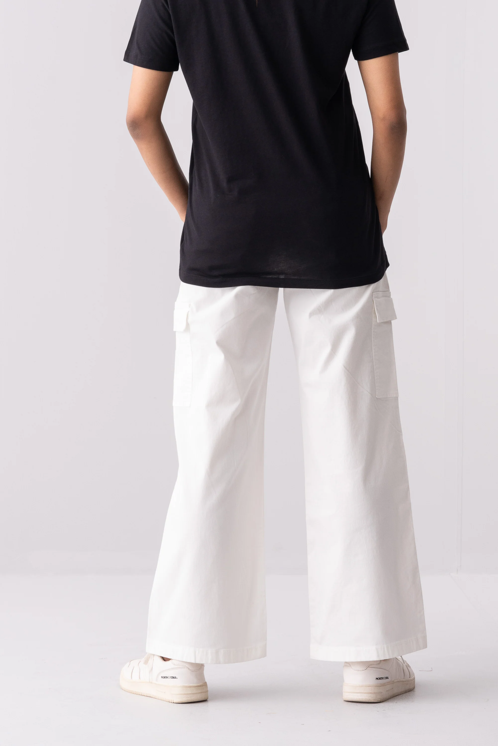 Wide-Leg Cargo Style Twill Pants - Image 3