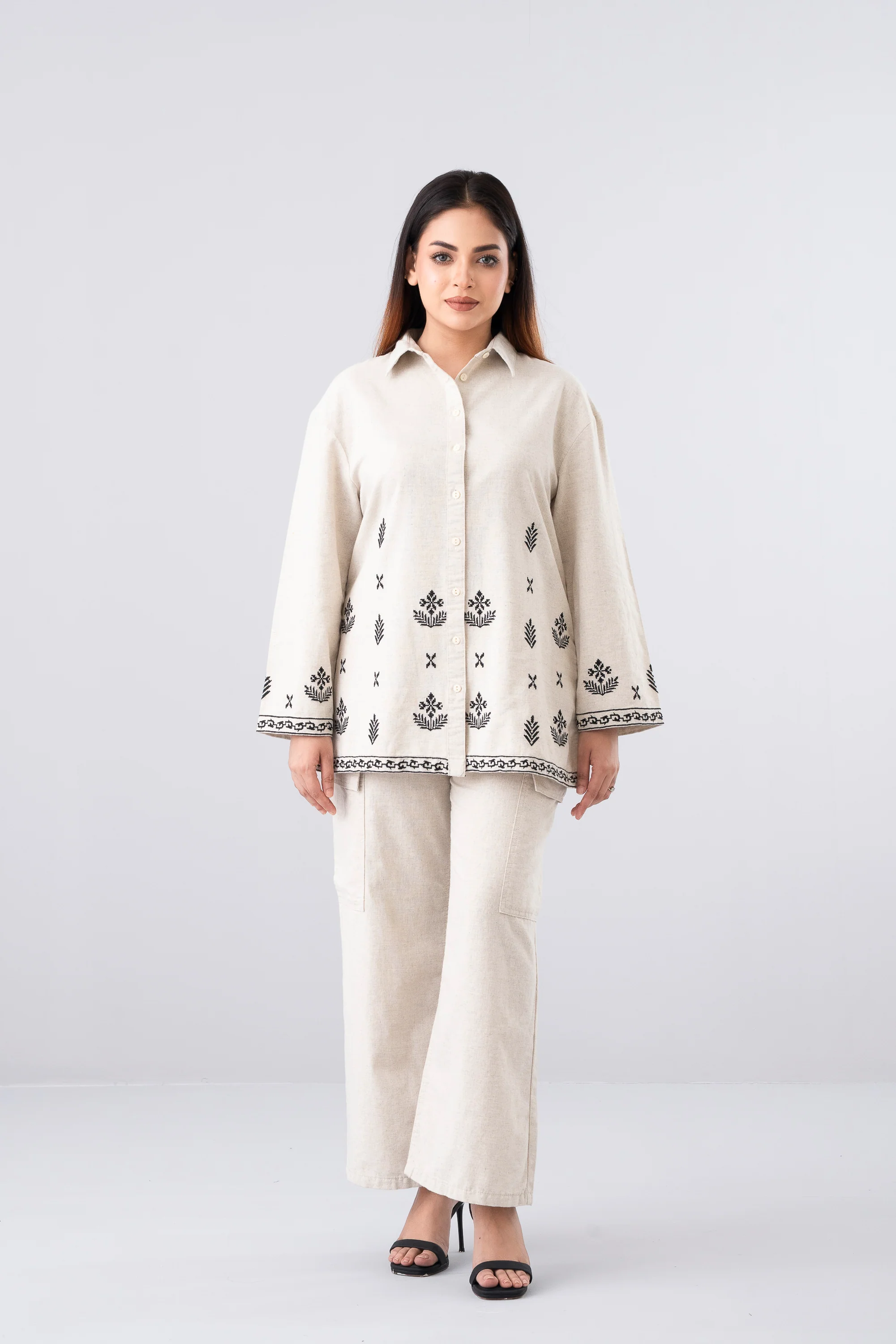 Wide-Leg Fashion Trouser - Image 2