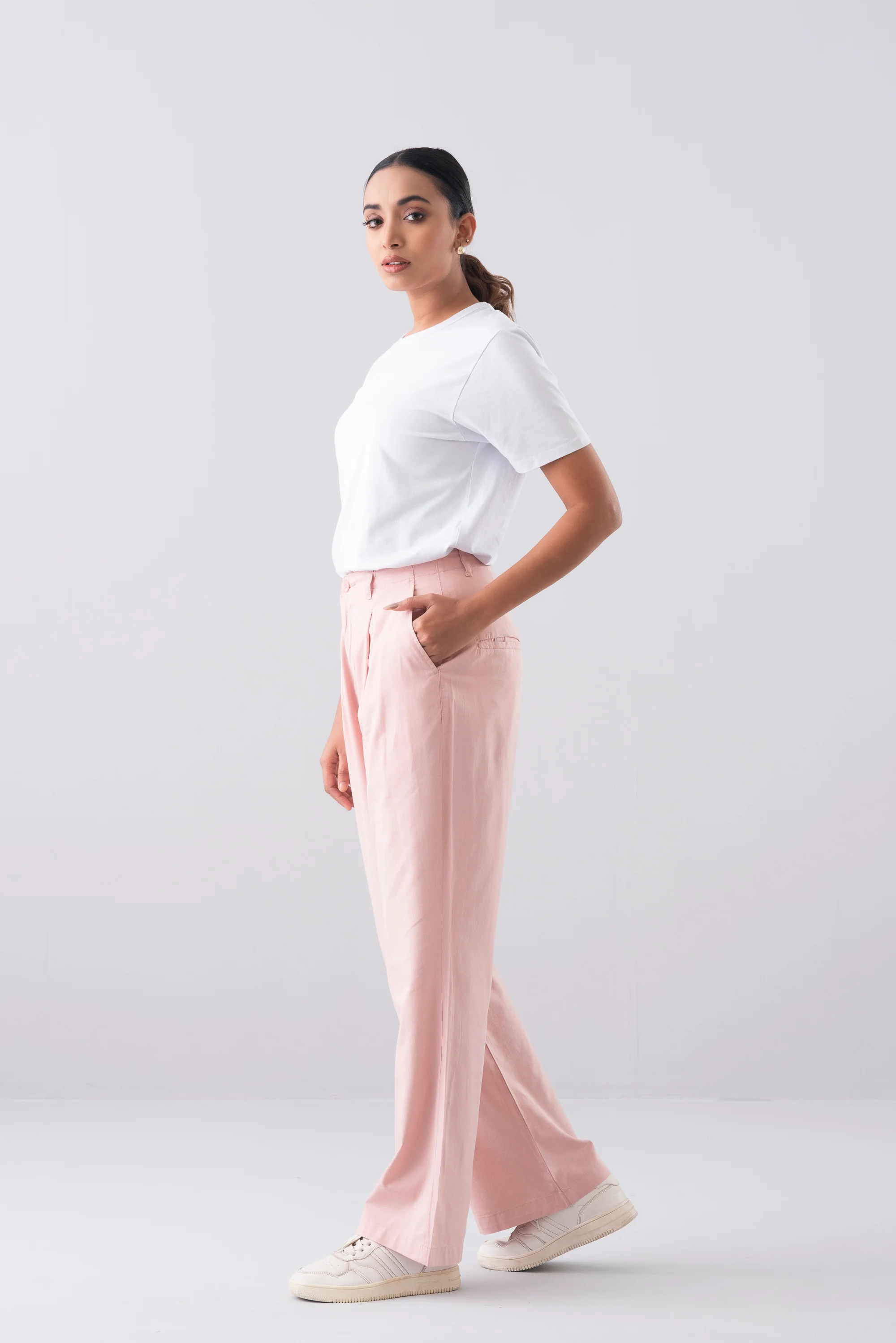 Women’s Wide-Leg Twill Pant - Image 3