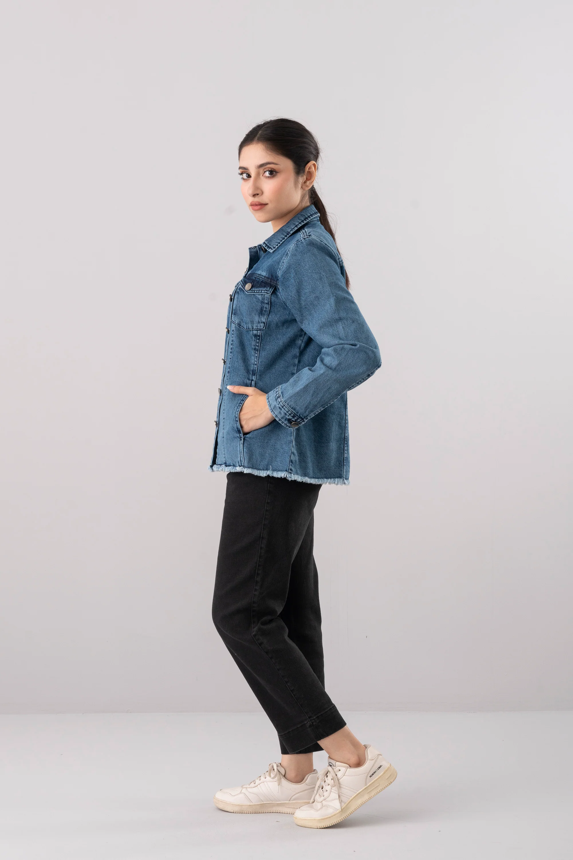 Regular Fit Mid-Washed Denim Jacket - Image 3