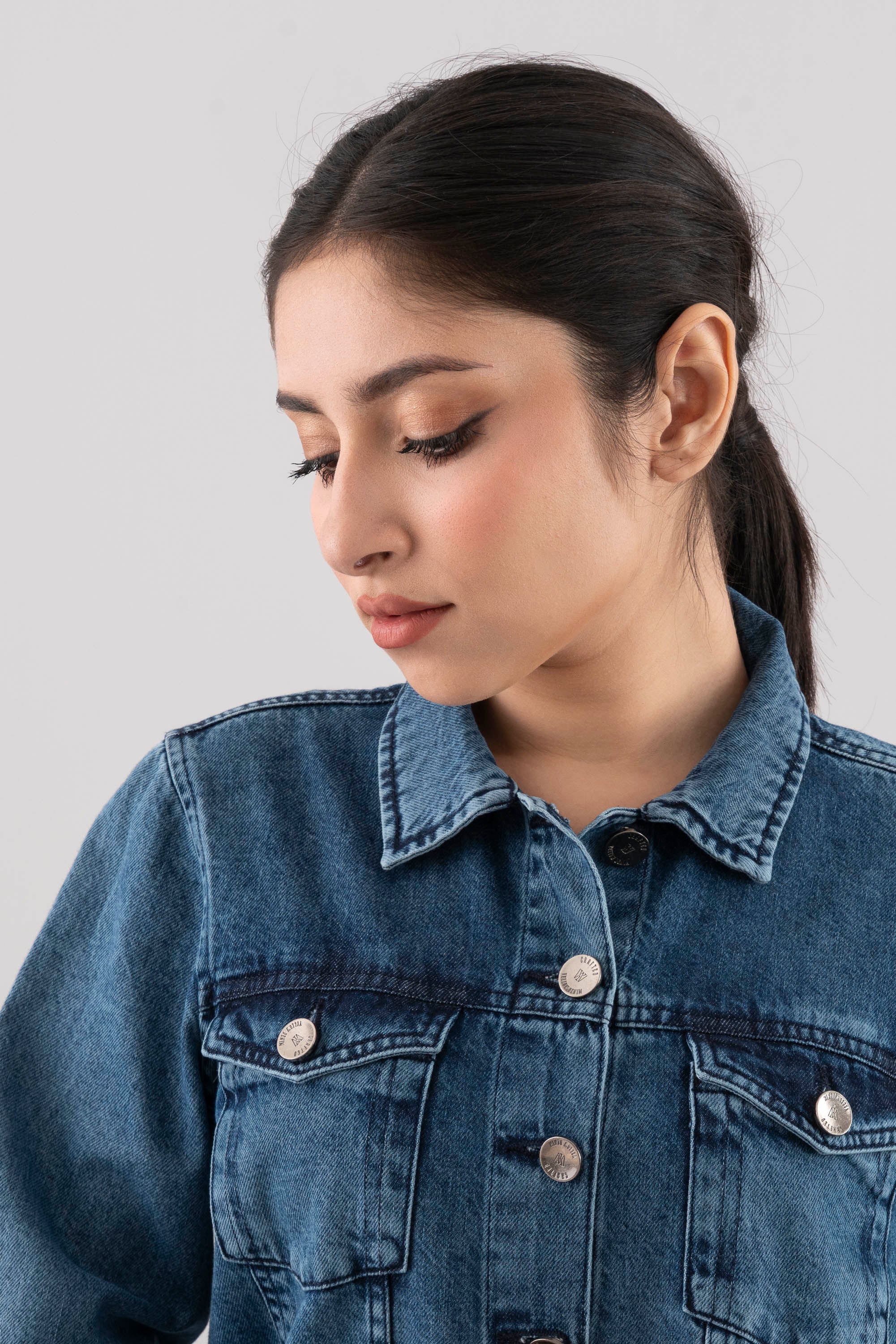 Regular Fit Mid-Washed Denim Jacket - Image 5