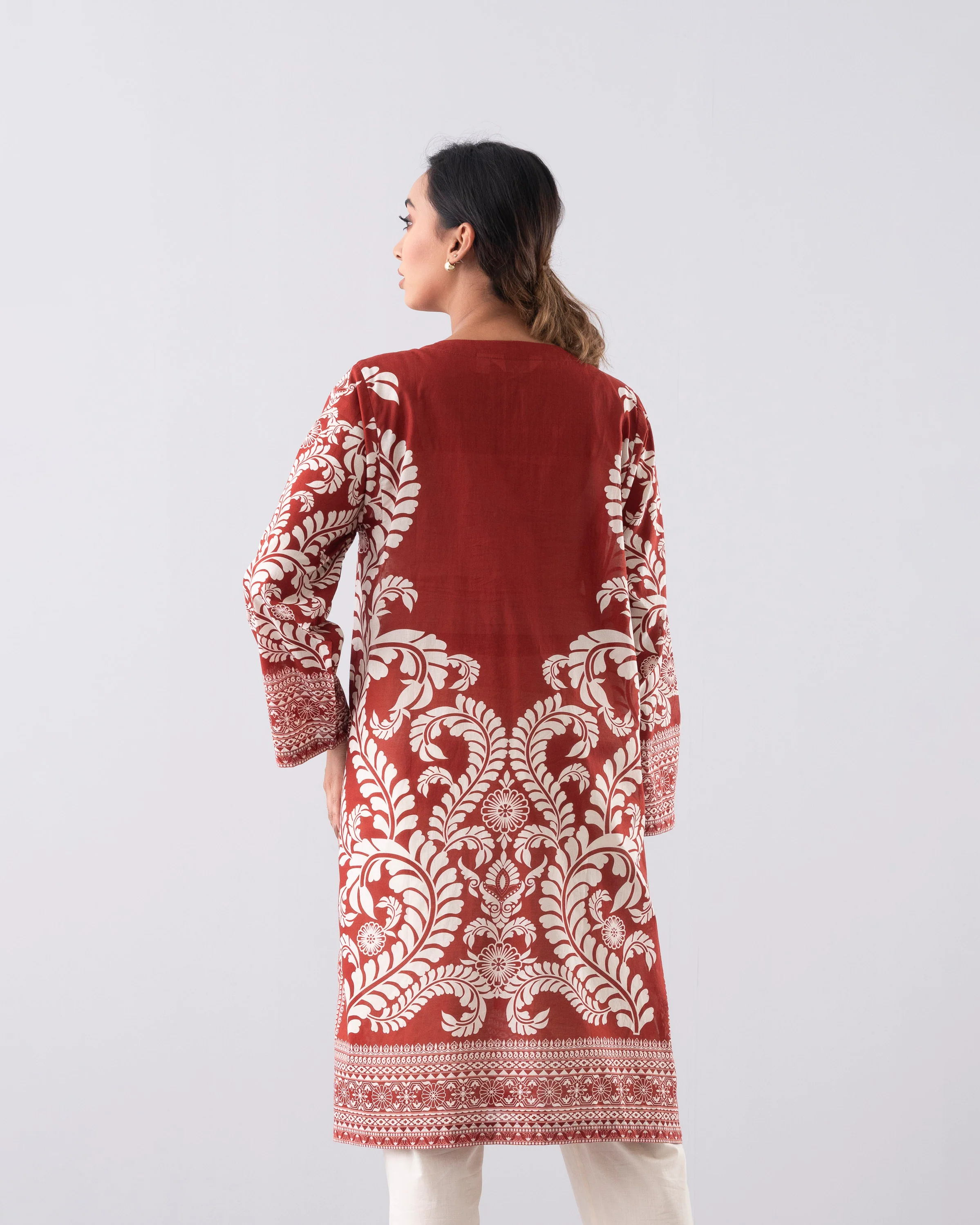 Relaxed Fit Printed One-Piece Lawn Kurta - Image 4