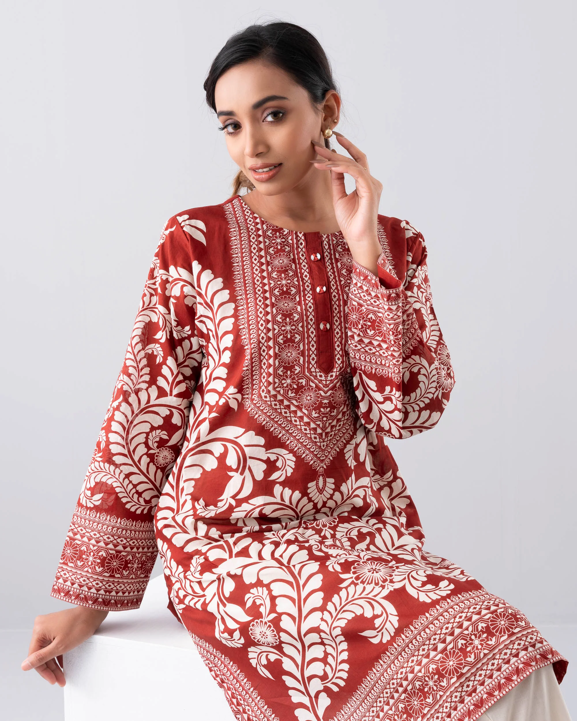 Relaxed Fit Printed One-Piece Lawn Kurta - Image 7