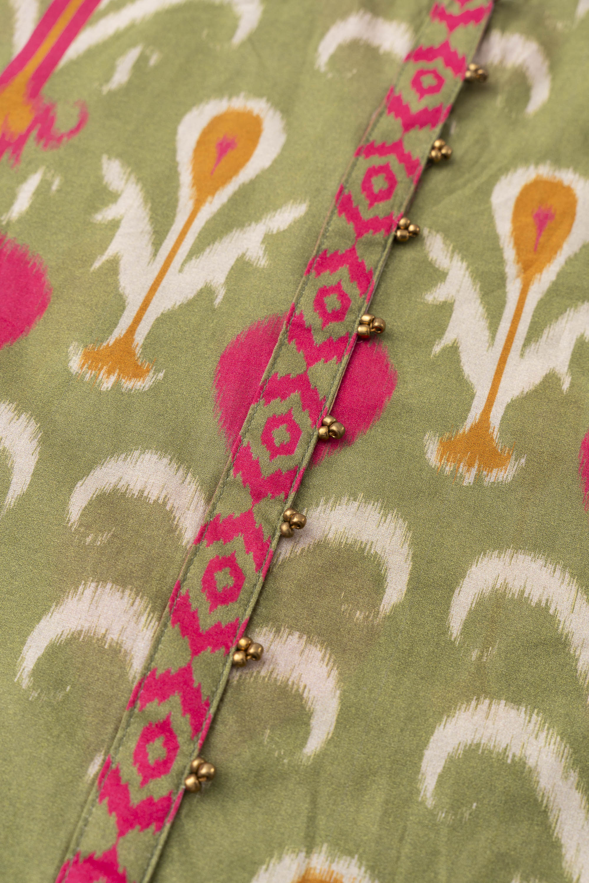 Relaxed Fit Printed Lawn Kurta - Image 12