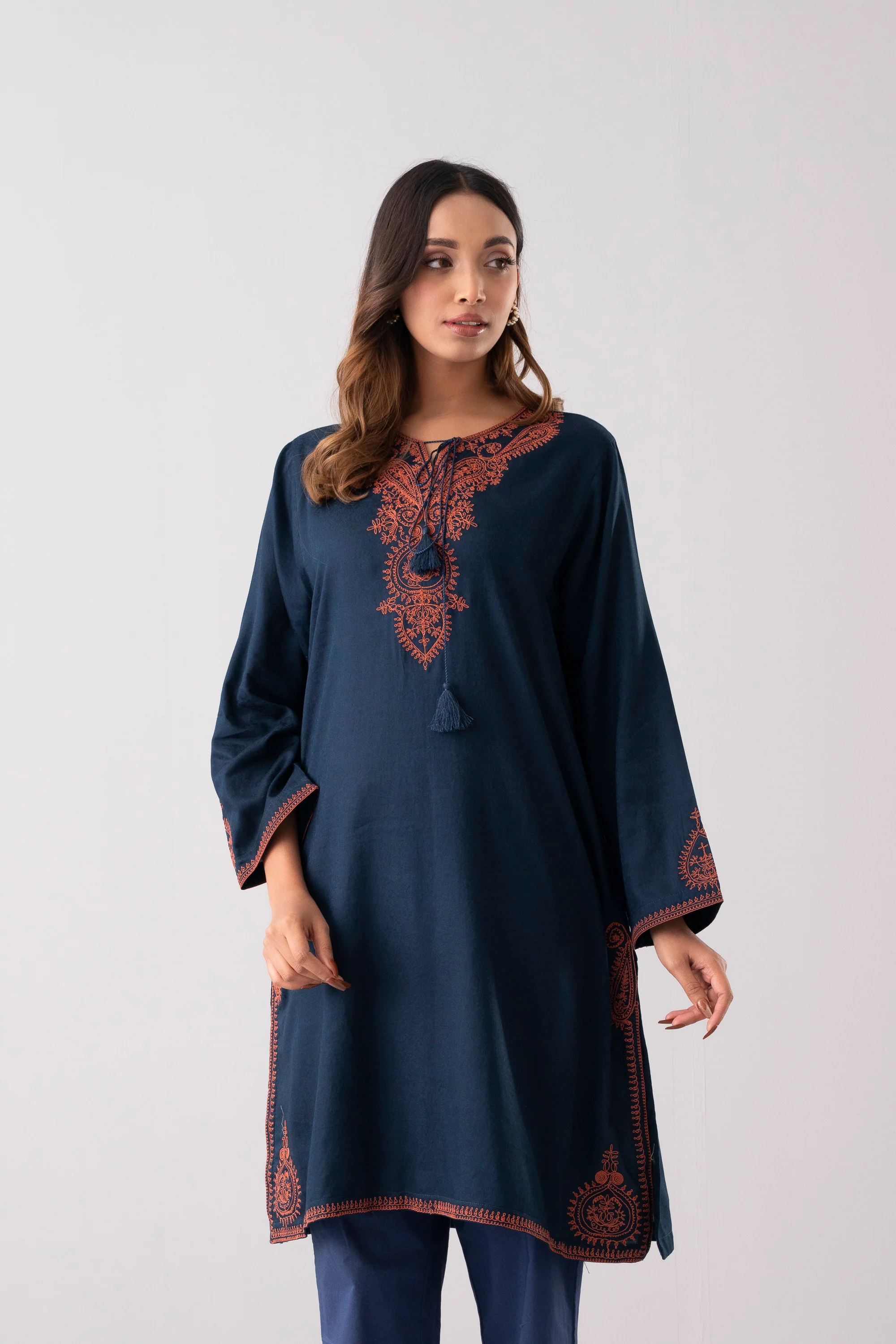 Relaxed Fit Embroidered Jacquard Cotton Lawn Kurta - Image 3