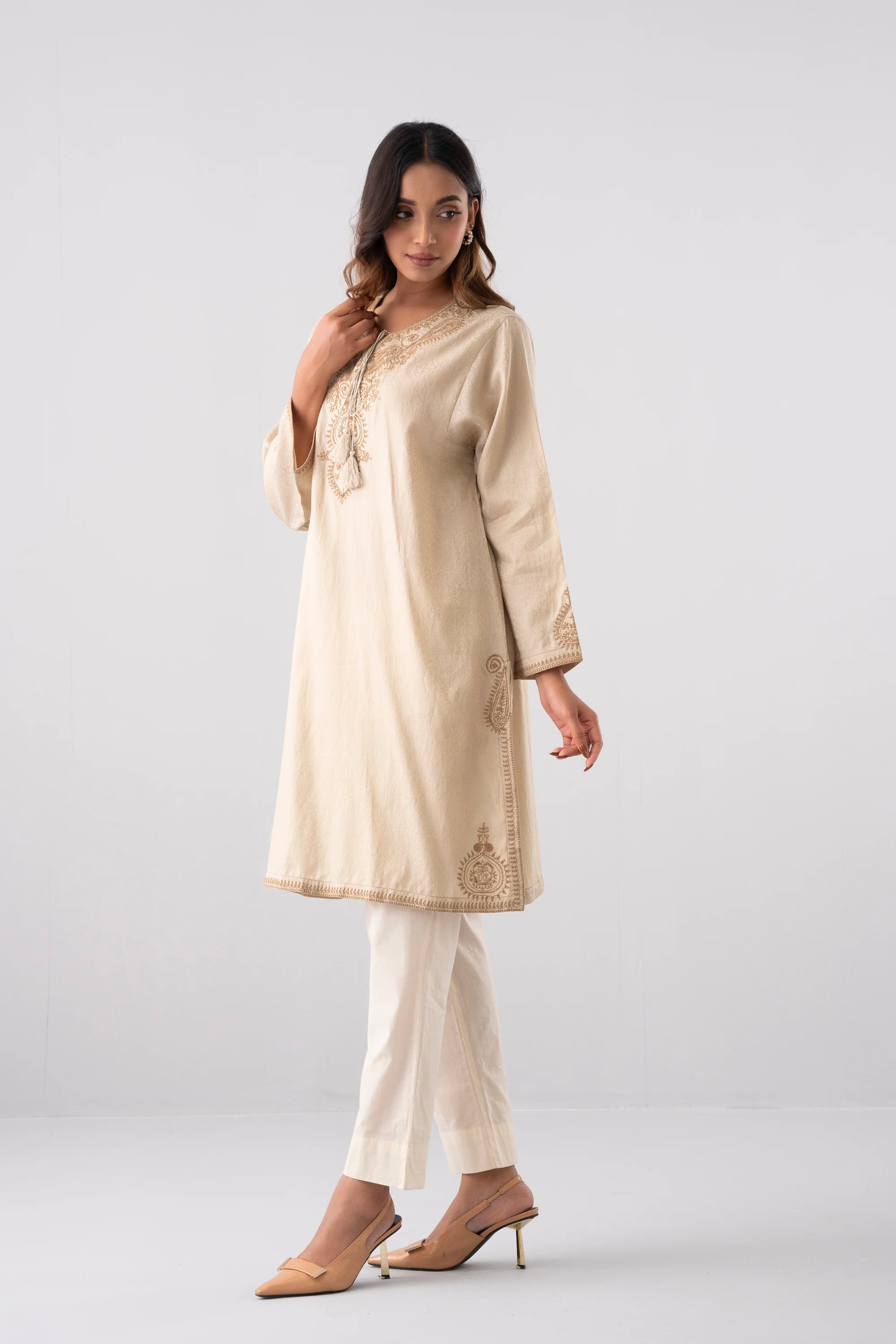 Relaxed Fit Embroidered Jacquard Cotton Lawn Kurta - Image 7