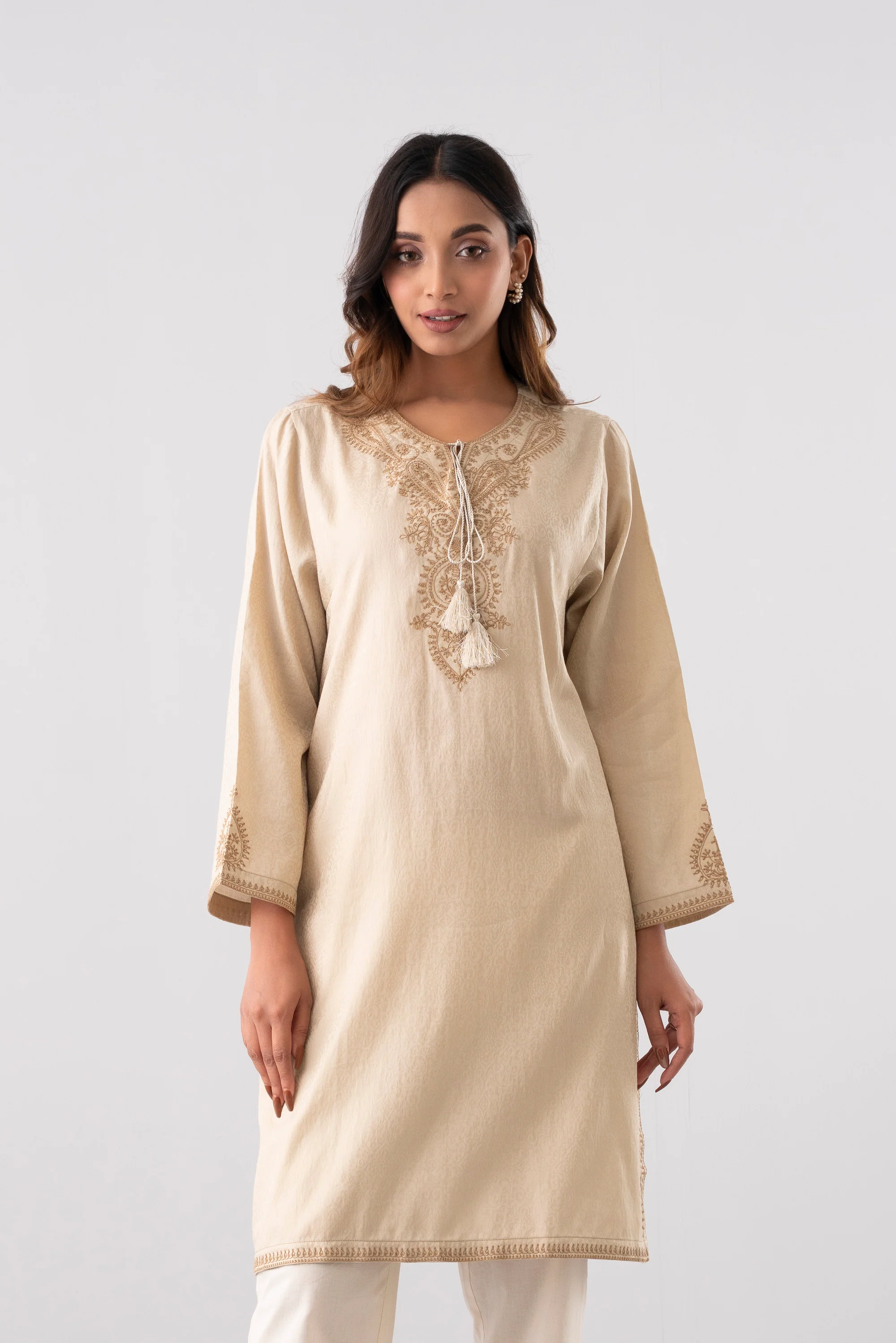Relaxed Fit Embroidered Jacquard Cotton Lawn Kurta - Image 9