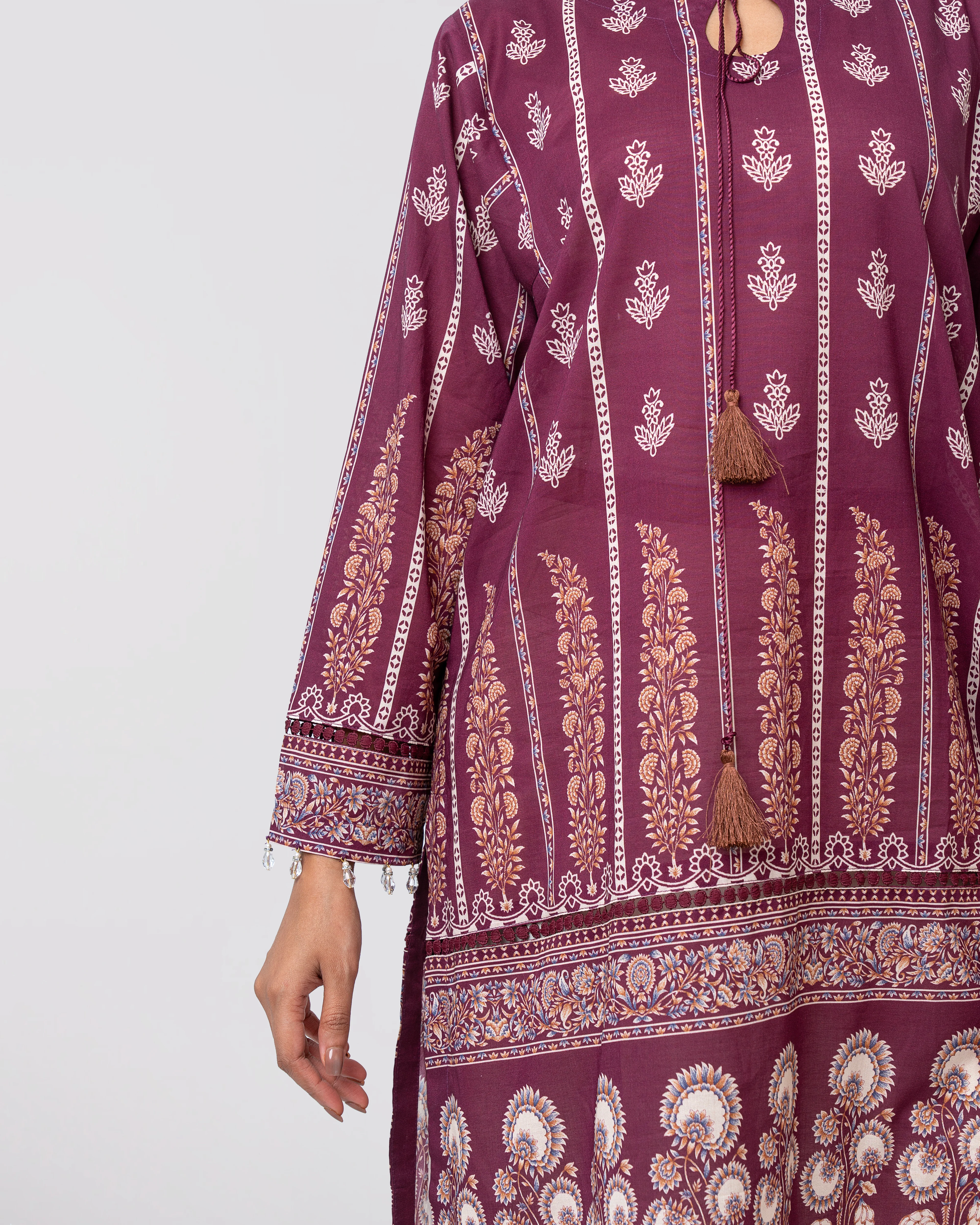 Relaxed Fit Printed Lawn Kurta - Image 12