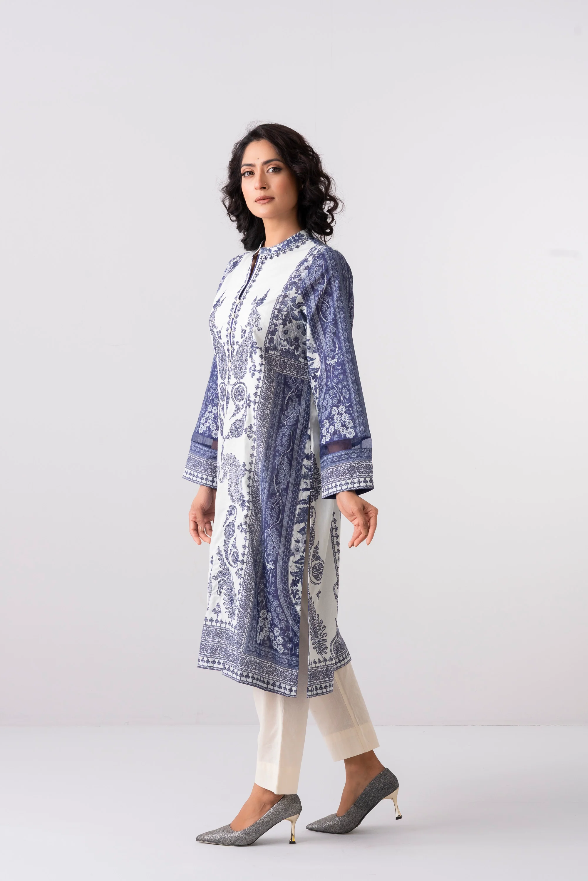 Smart Fit Embroidered Lawn Kurta - Image 3