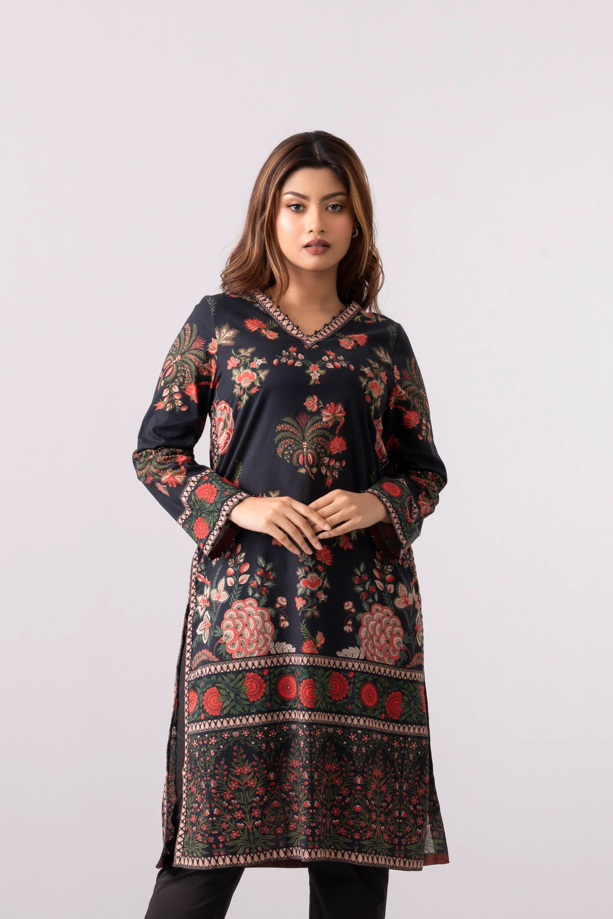 Smart Fit Printed Lawn Kurta - Image 8