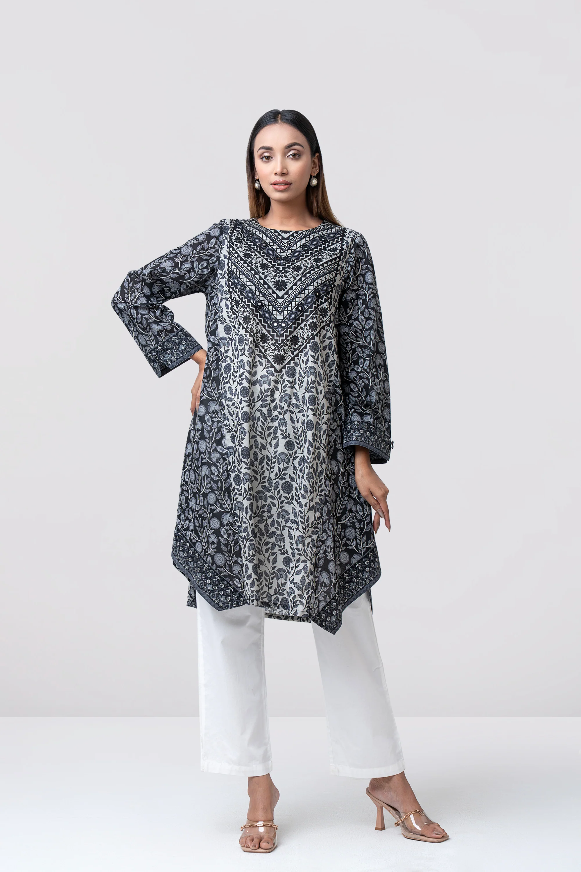Smart Fit Printed Lawn Kurta