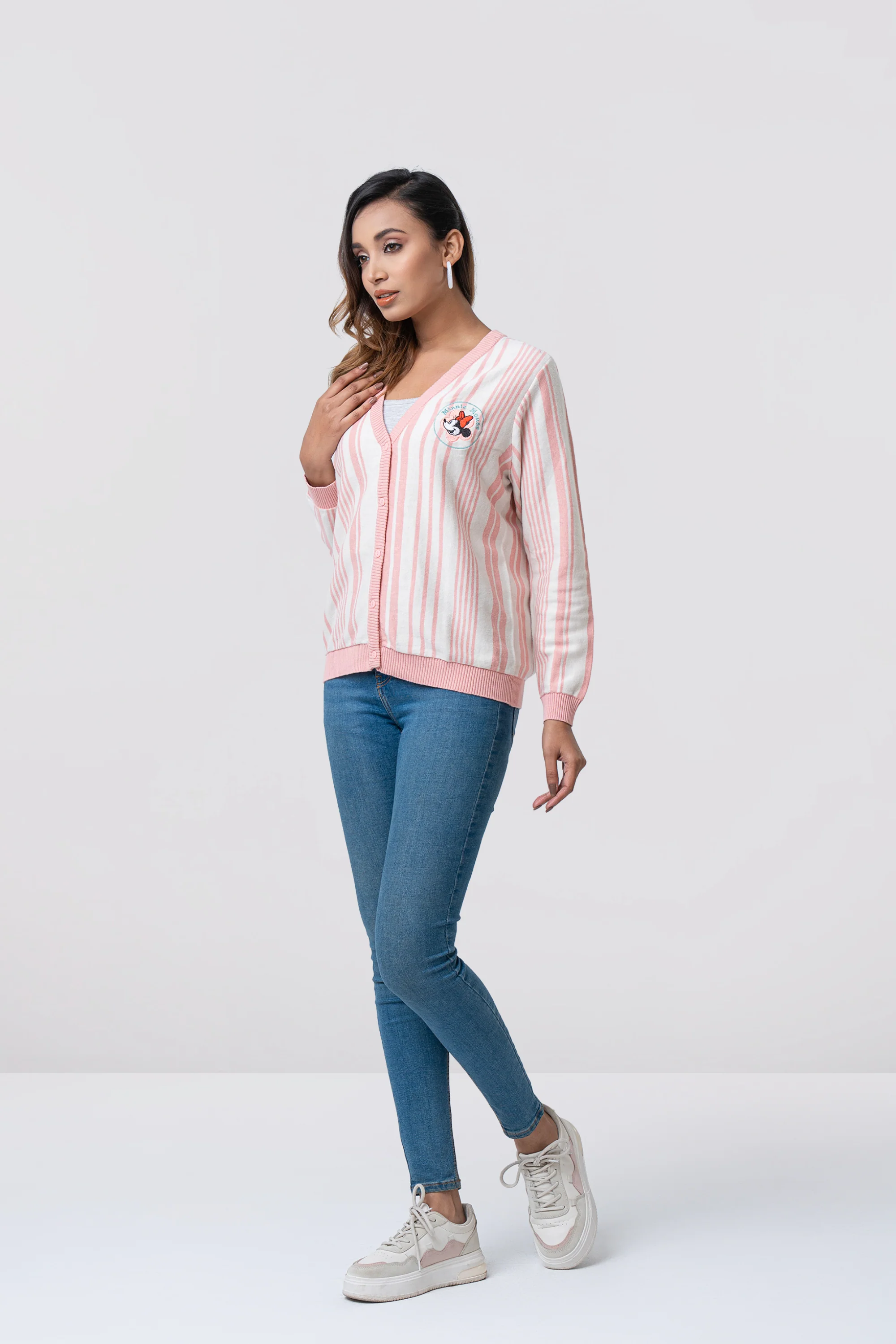 Minnie Mouse-Themed Yarn-Dyed Cardigan