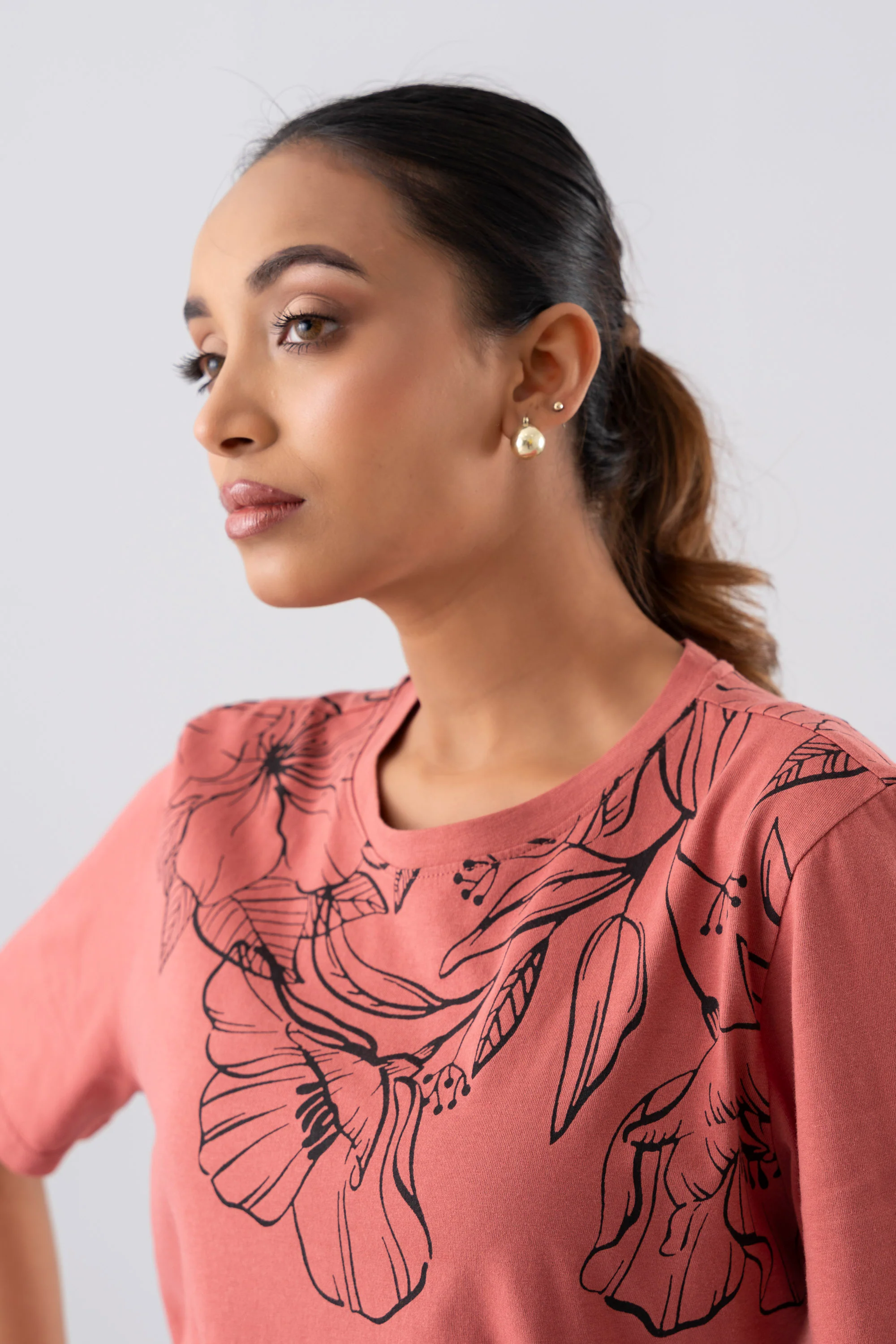Regular Fit Floral Print T-Shirt - Image 5