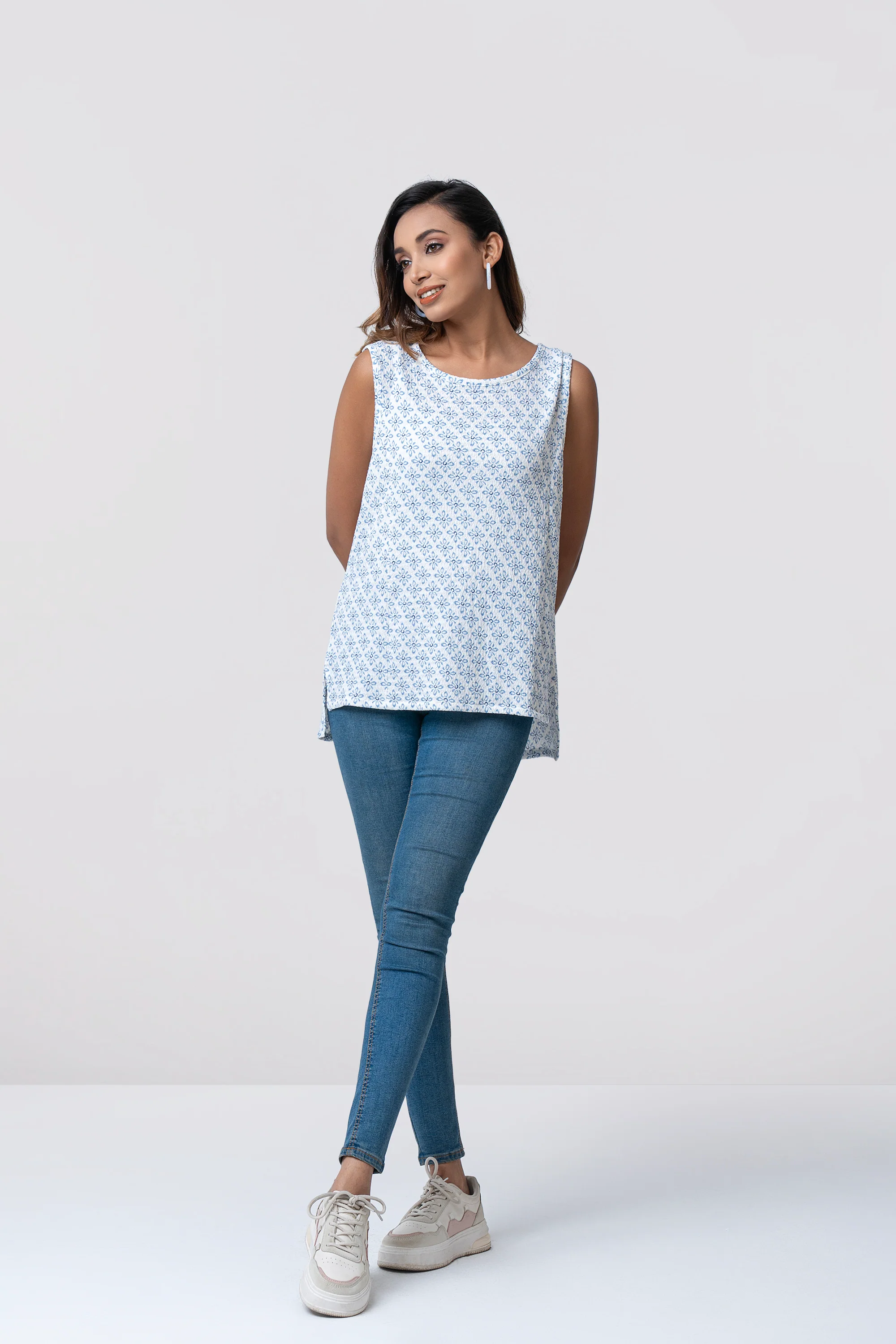 Regular Fit Printed Woven Tank Top