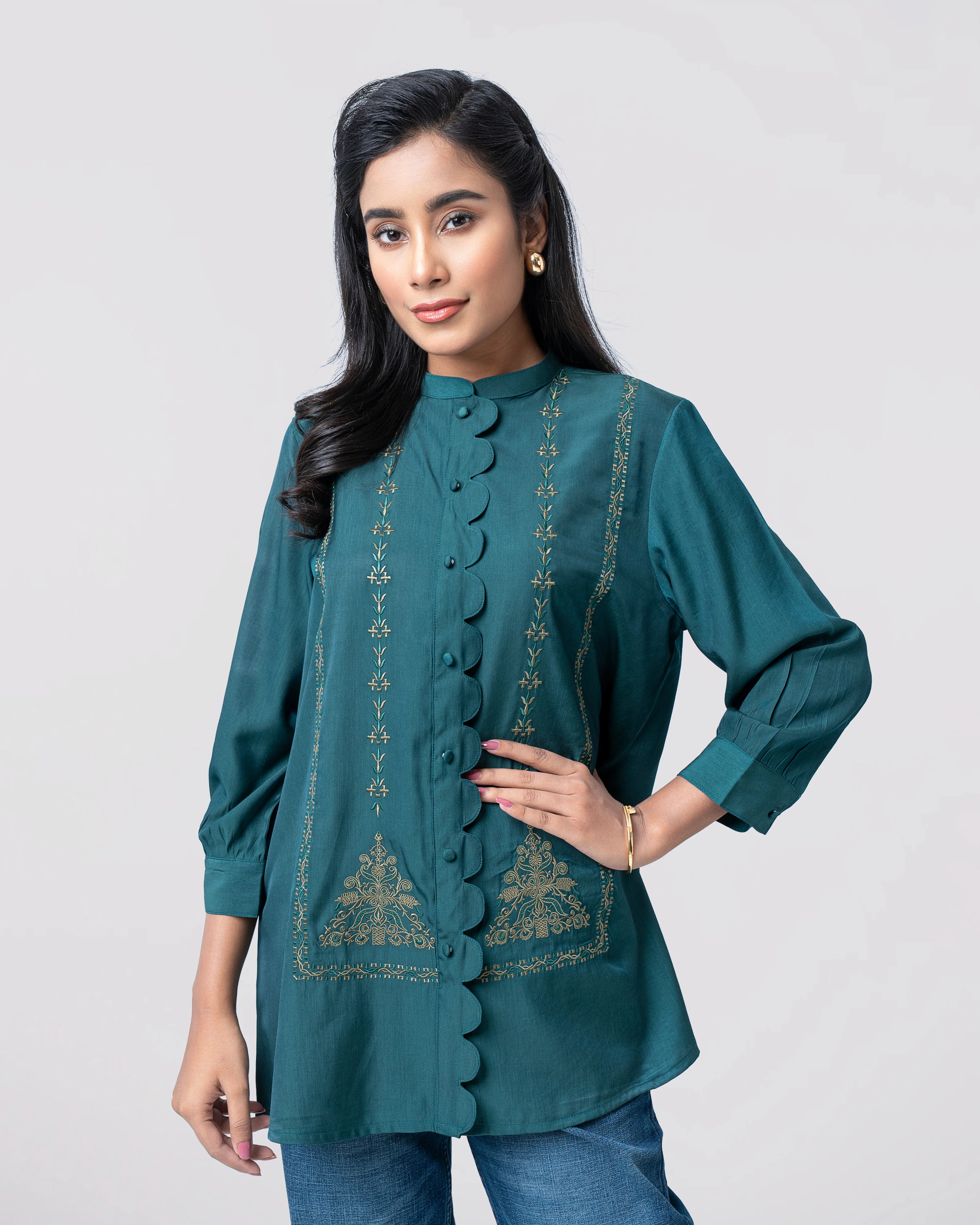Relaxed Fit Embroidered Fashion Top - Image 2