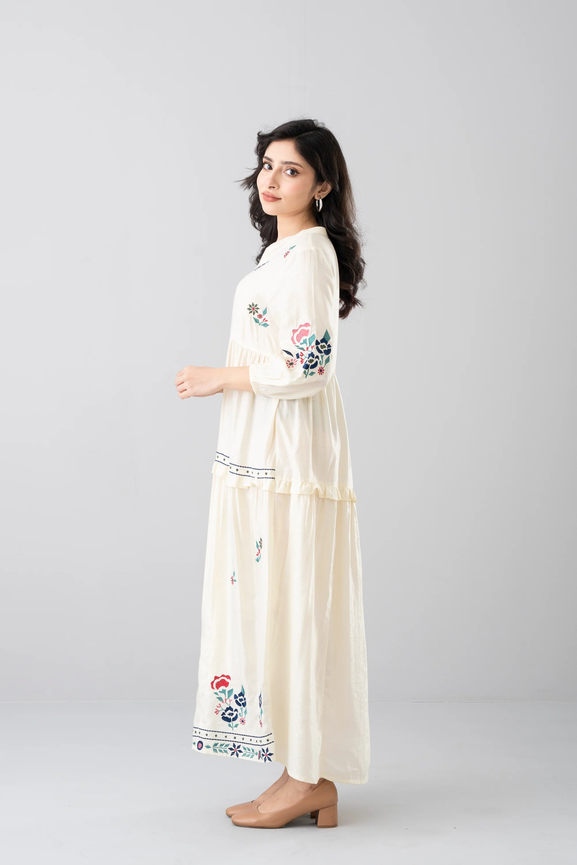 Floral Embroidered Jacquard Long Dress - Image 3