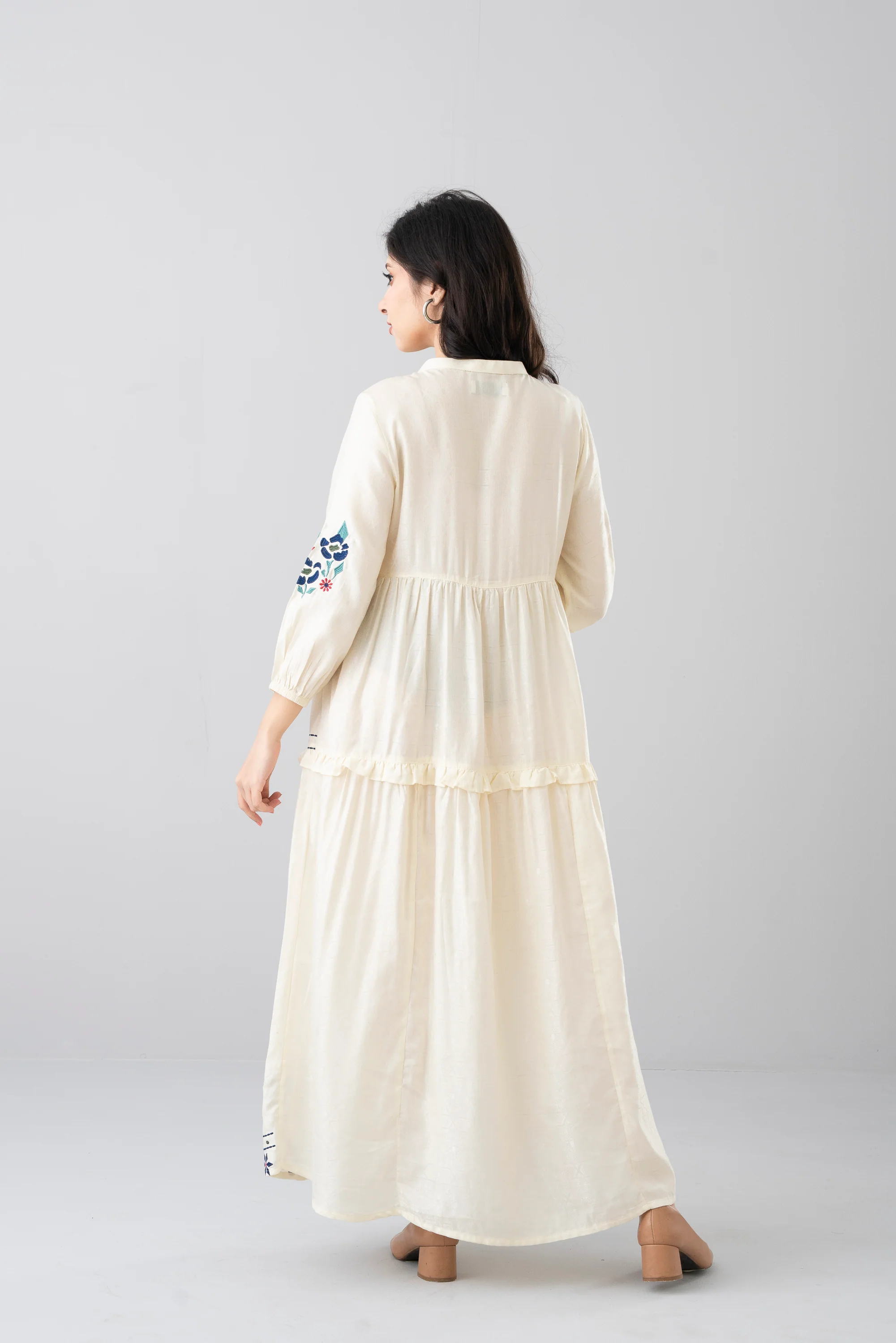 Floral Embroidered Jacquard Long Dress - Image 4