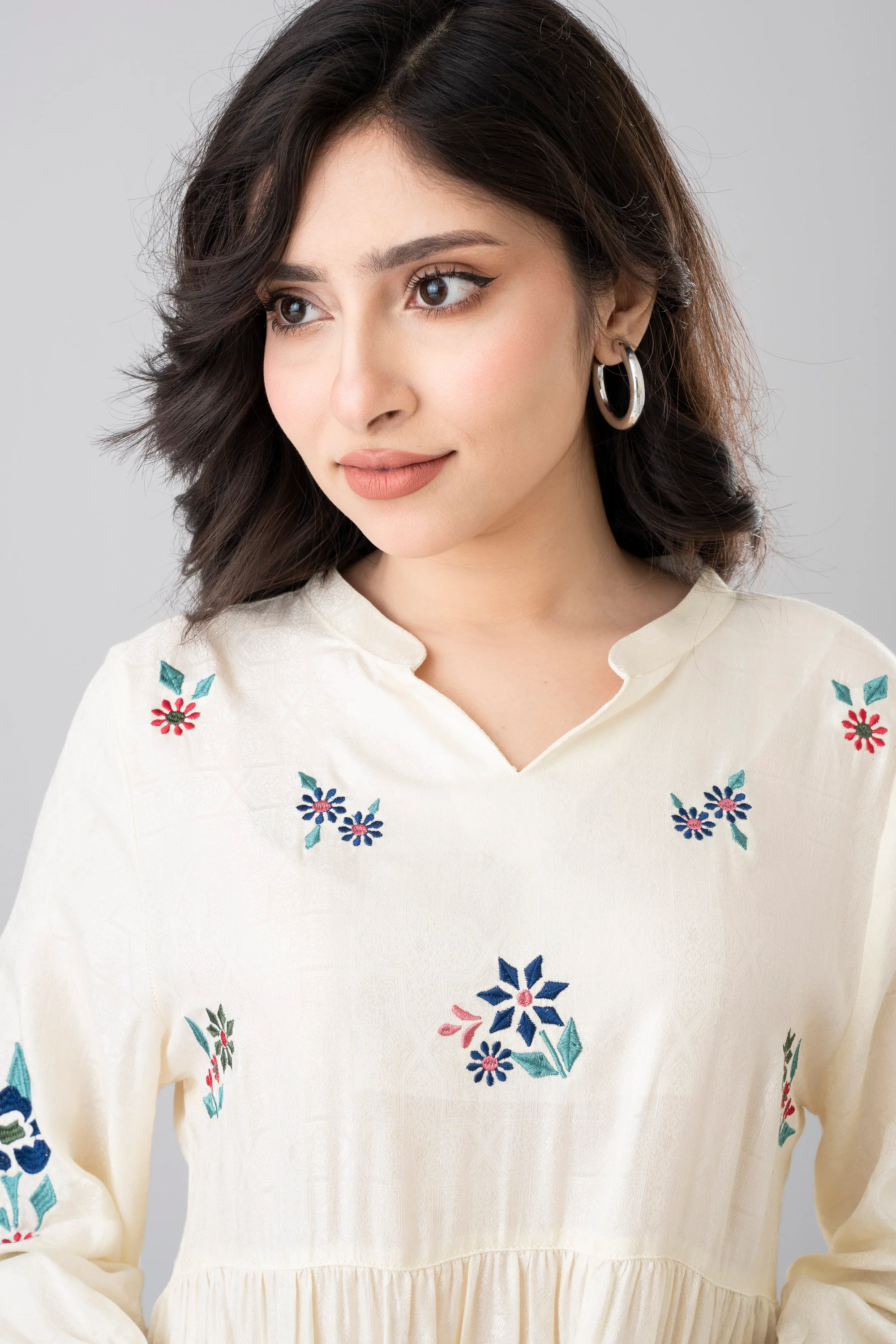 Floral Embroidered Jacquard Long Dress - Image 5